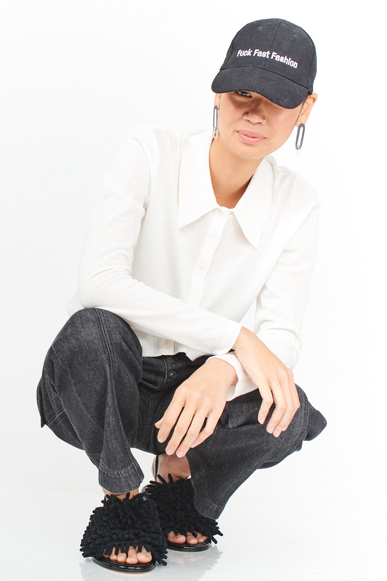 כובע FUCK FAST FASHION