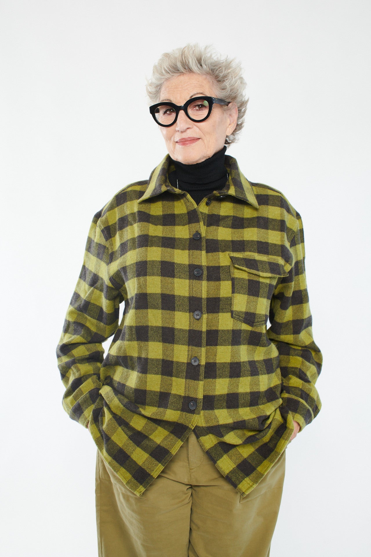 SAKI CHEKS OVERSHIRT