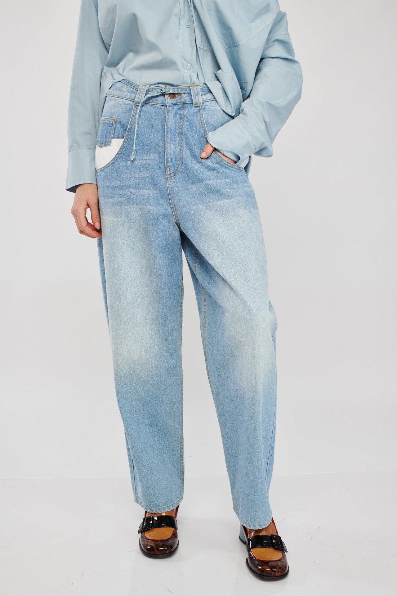 LT.BLUE LILY JEANS