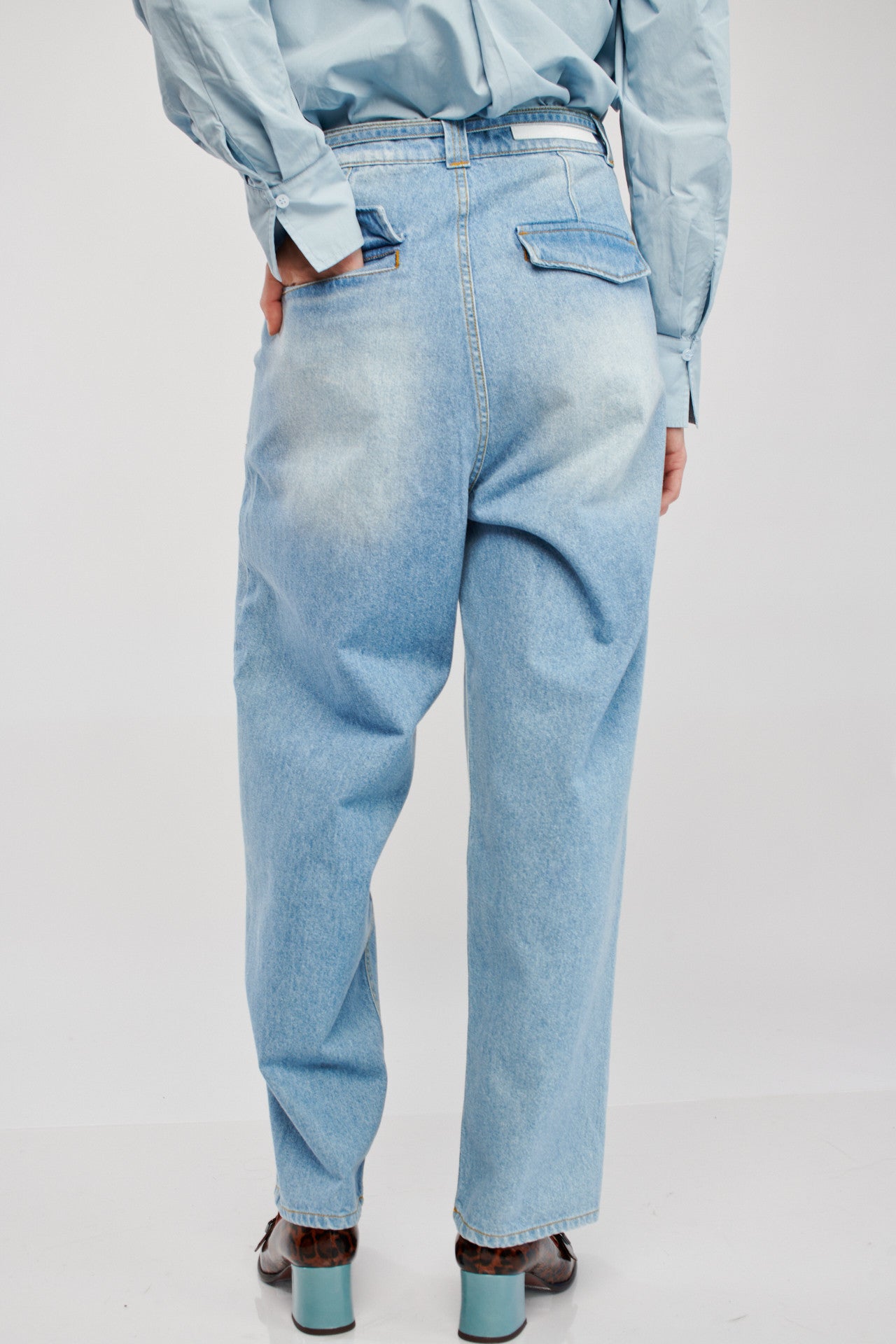LT.BLUE LILY JEANS