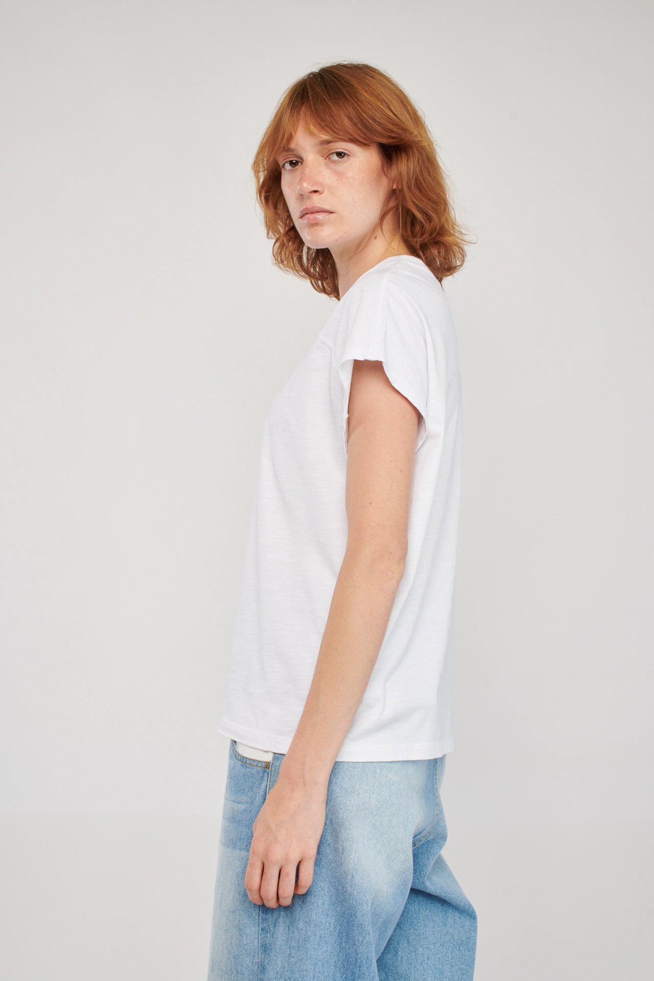 WHITE SLAB CREW T SHIRT
