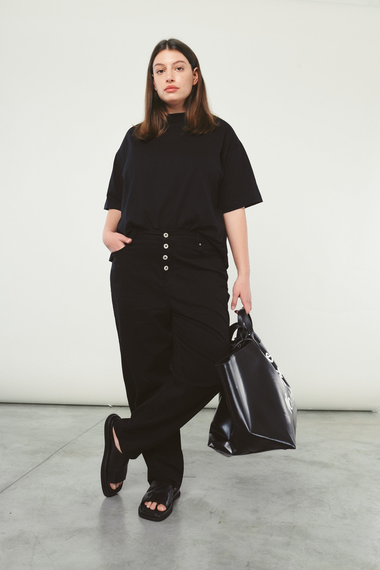 BLACK DAKOTE JEANS