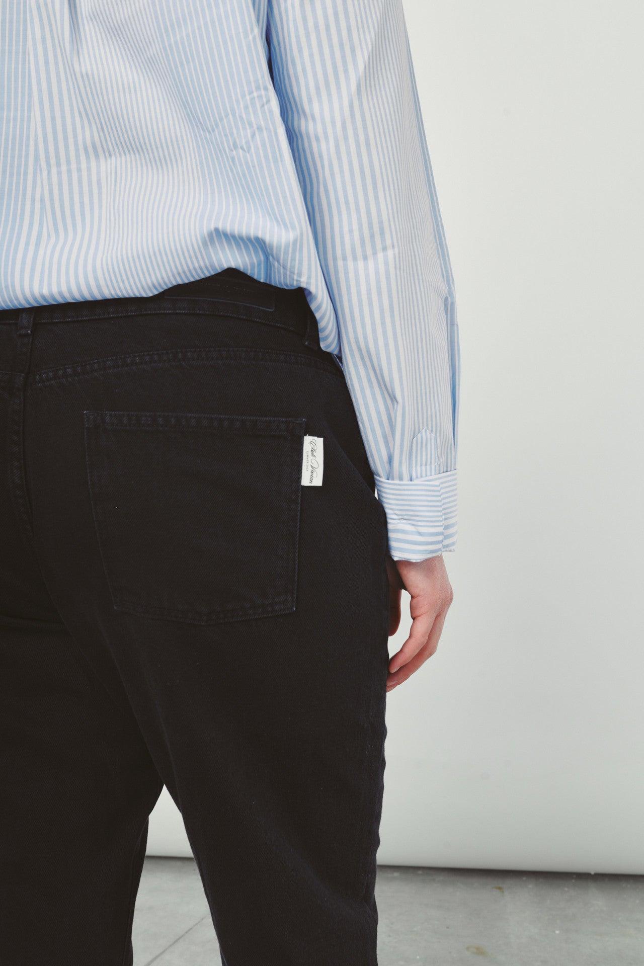 BLACK DAKOTE JEANS