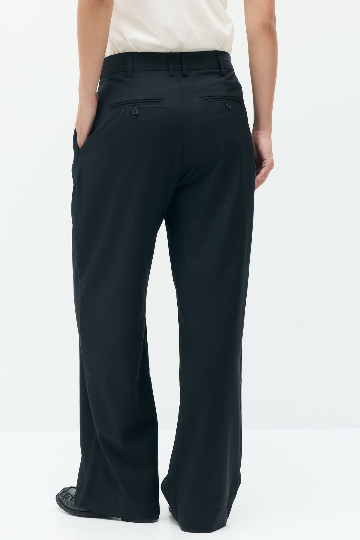 ANNA Relaxed Tailored Trousers