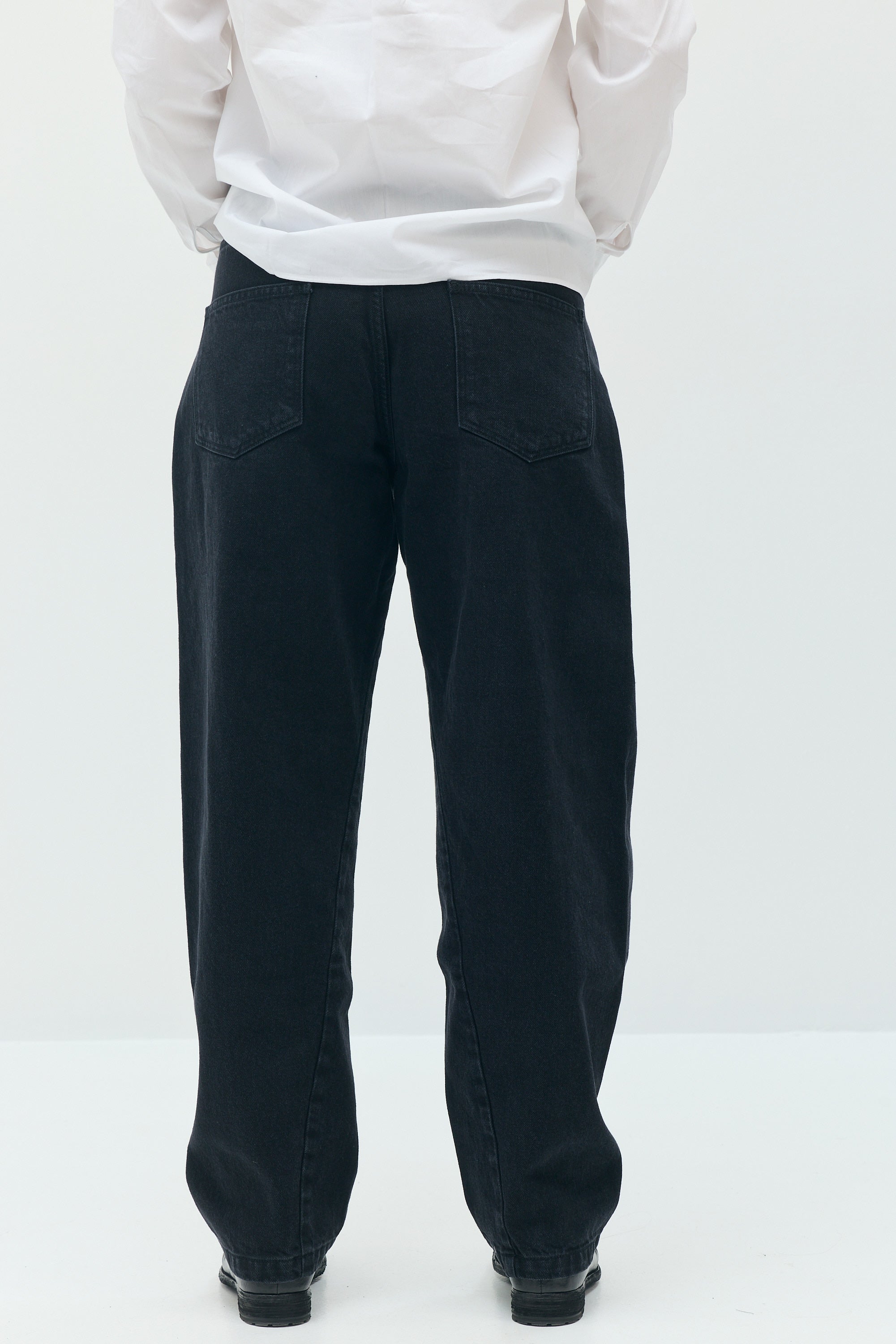 EDIE Twisted-Seam Jeans