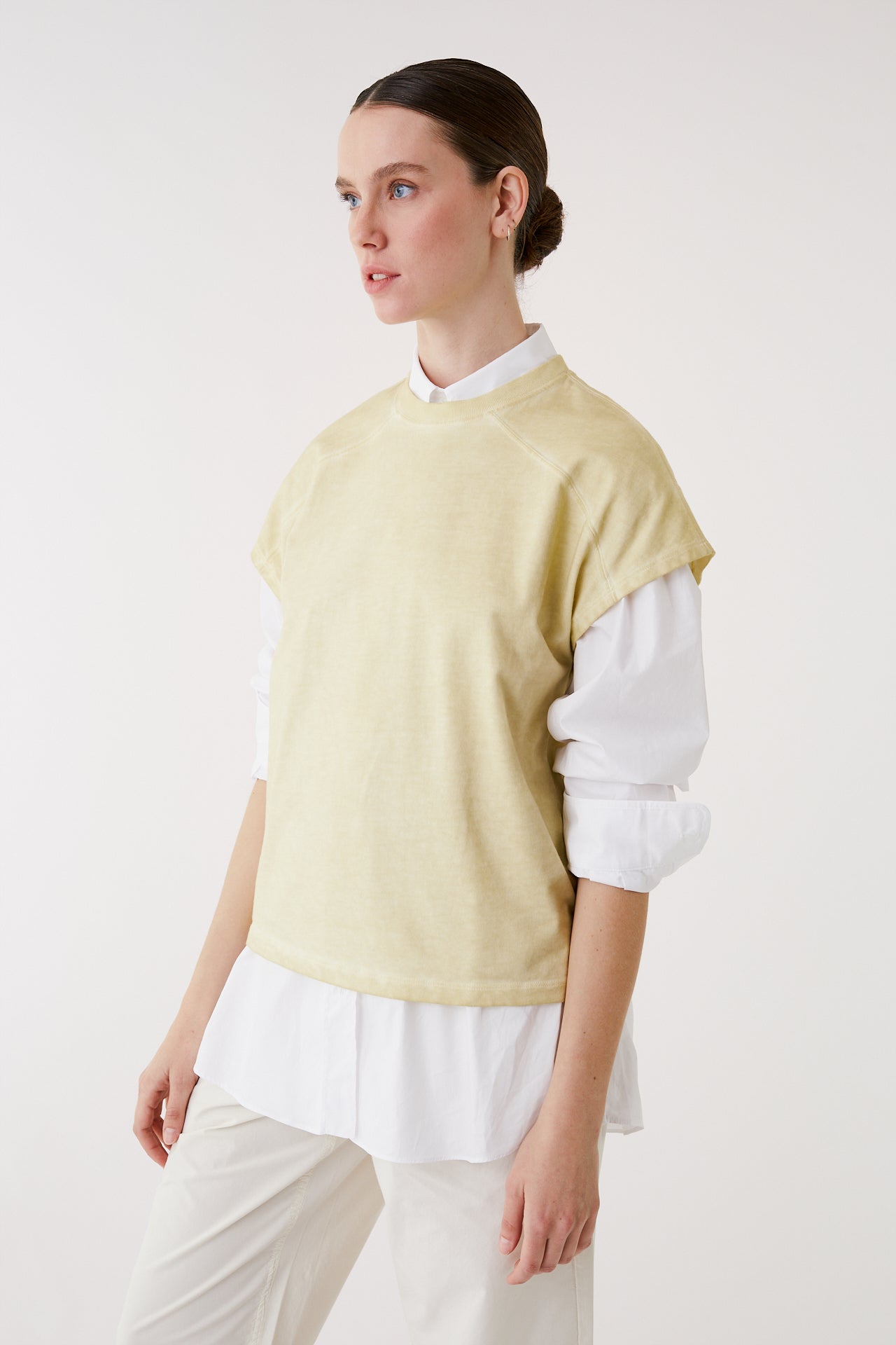 Slab beige crew neck tee