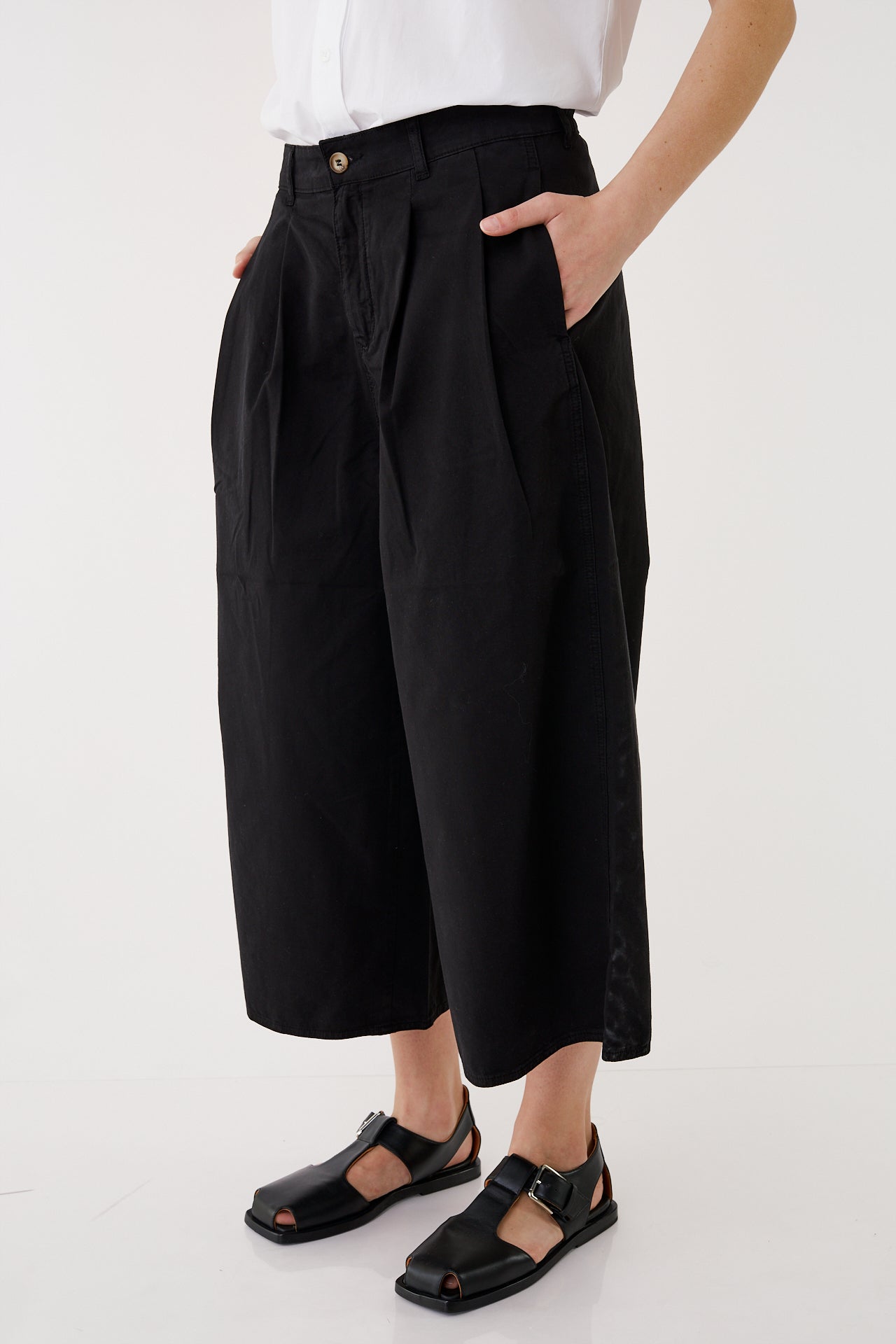 Florence black Flare pants