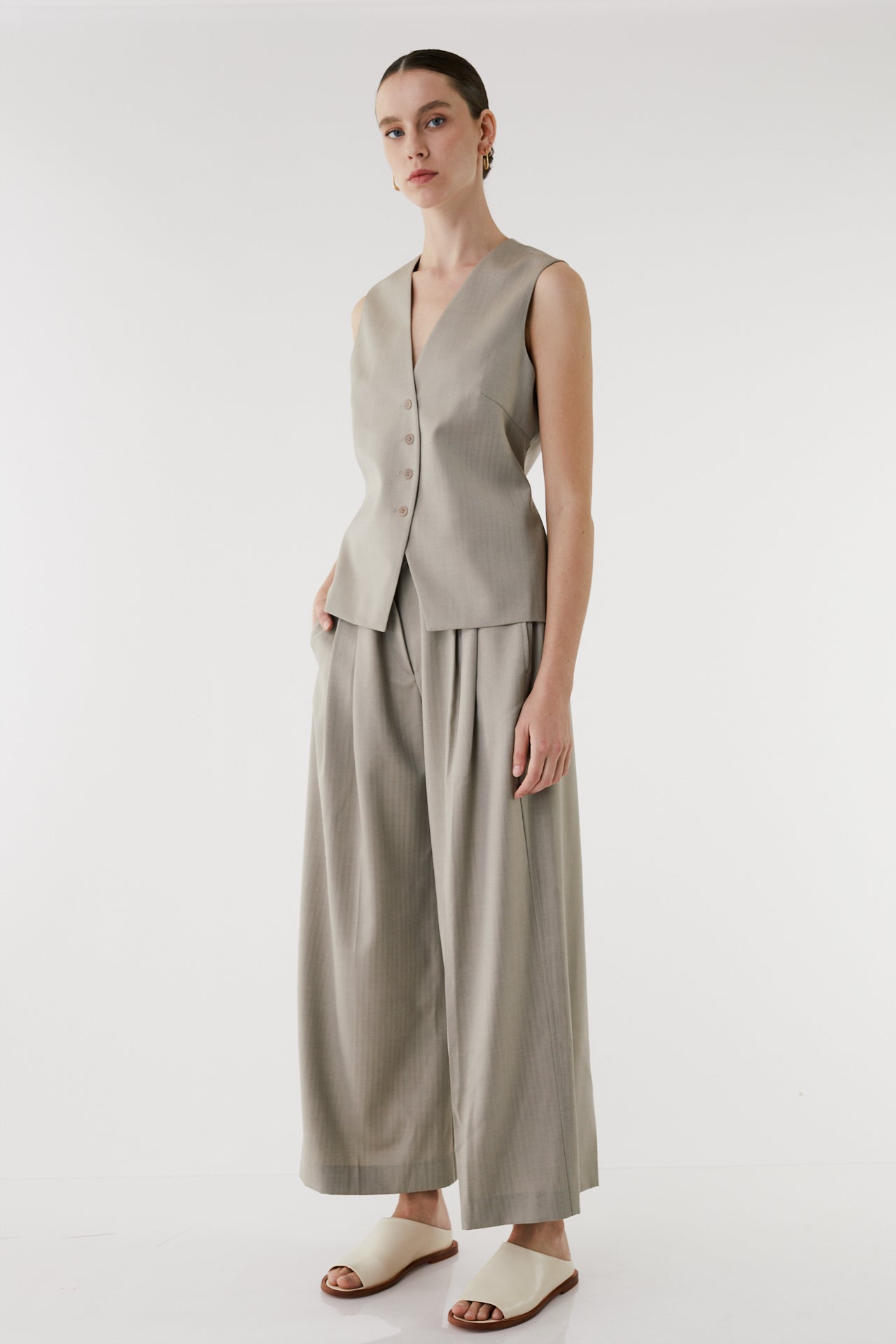 Mikkela Thin wool Trousers