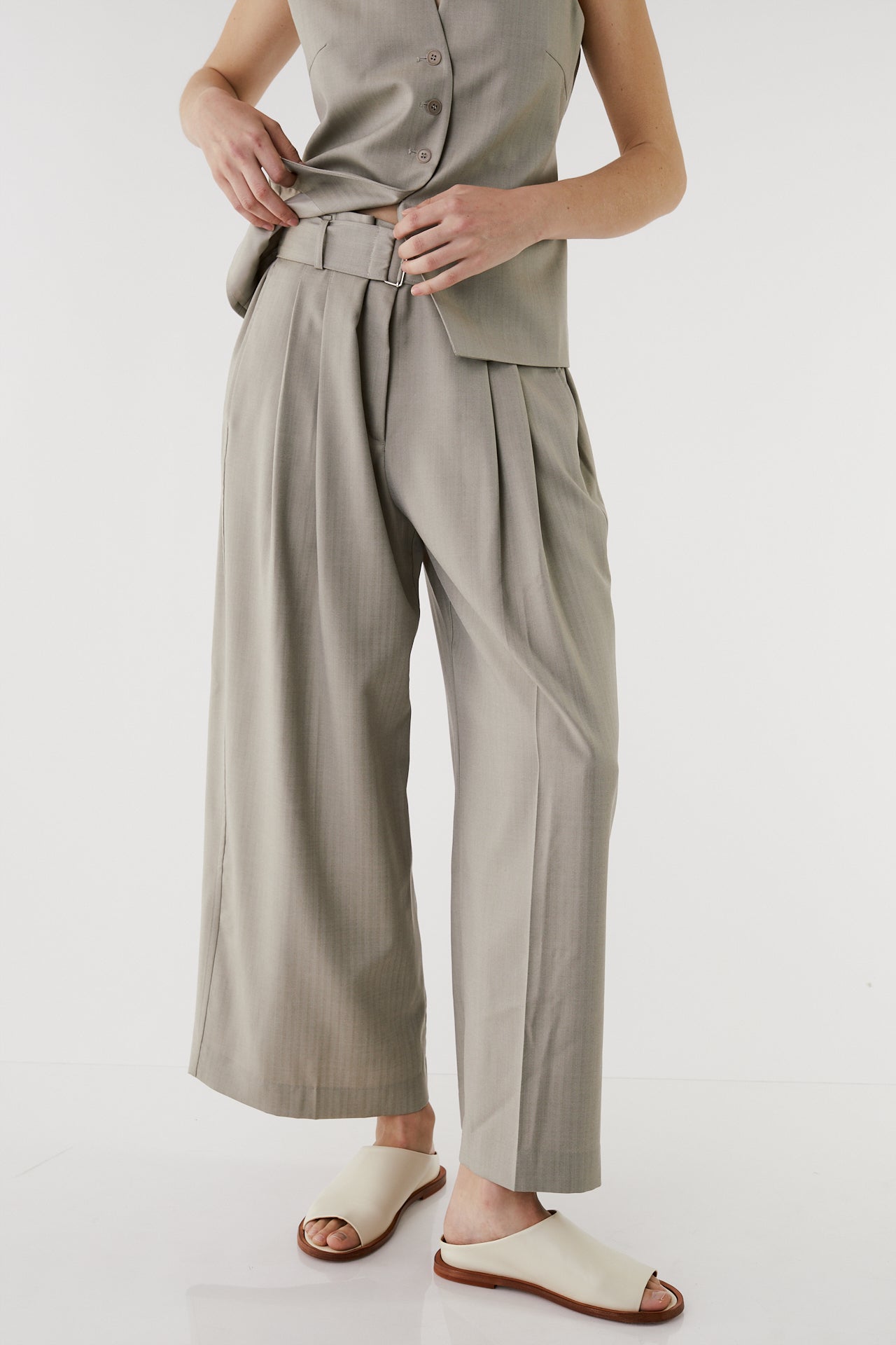 Mikkela Thin wool Trousers