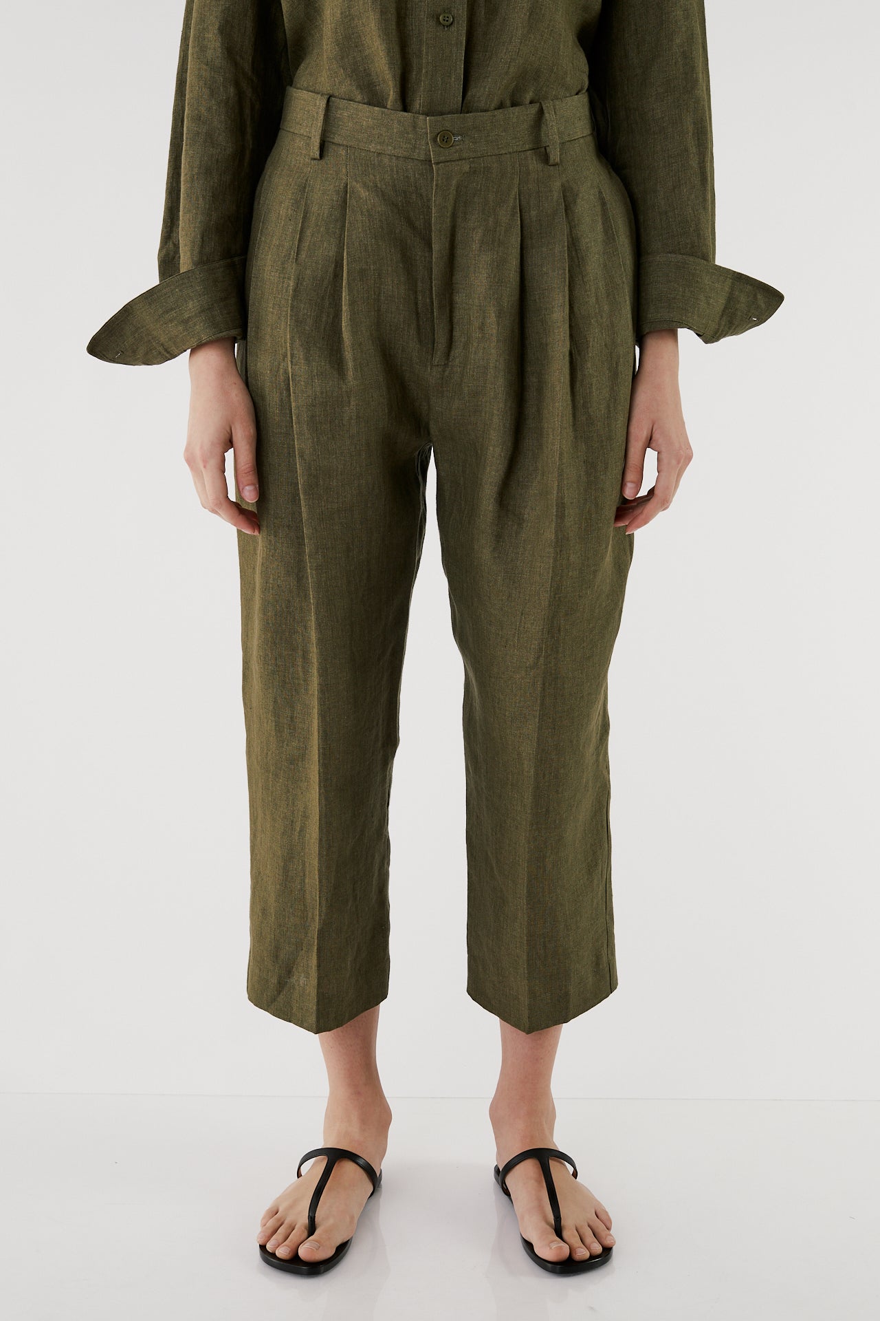 Pepper pleated linen pants
