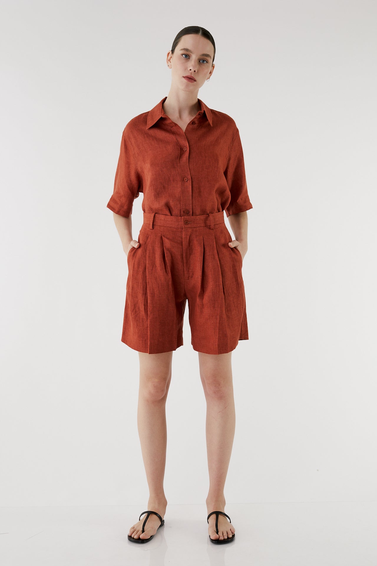 Polly Linen Short