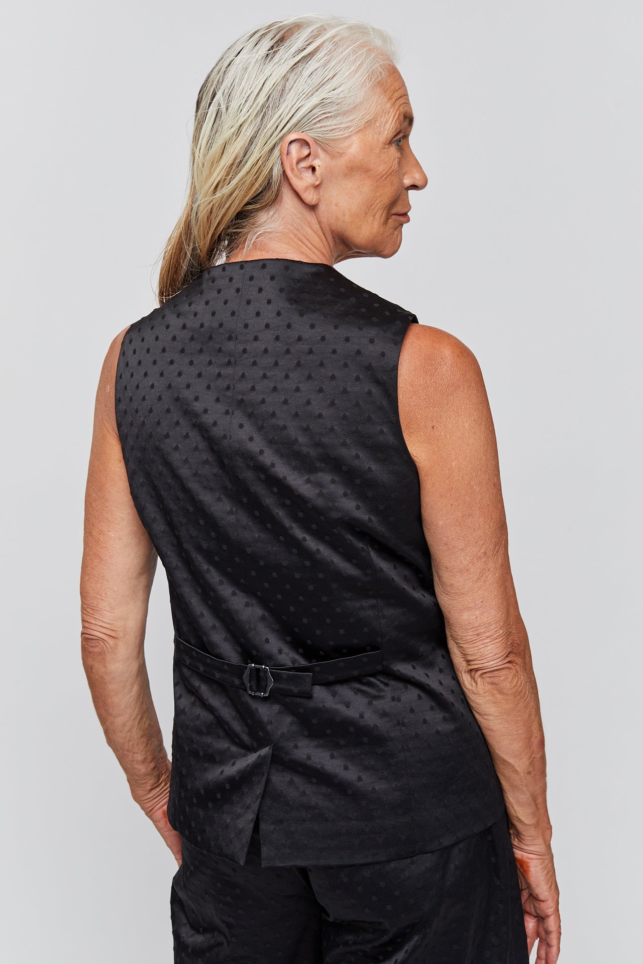 BLACK GIL VEST