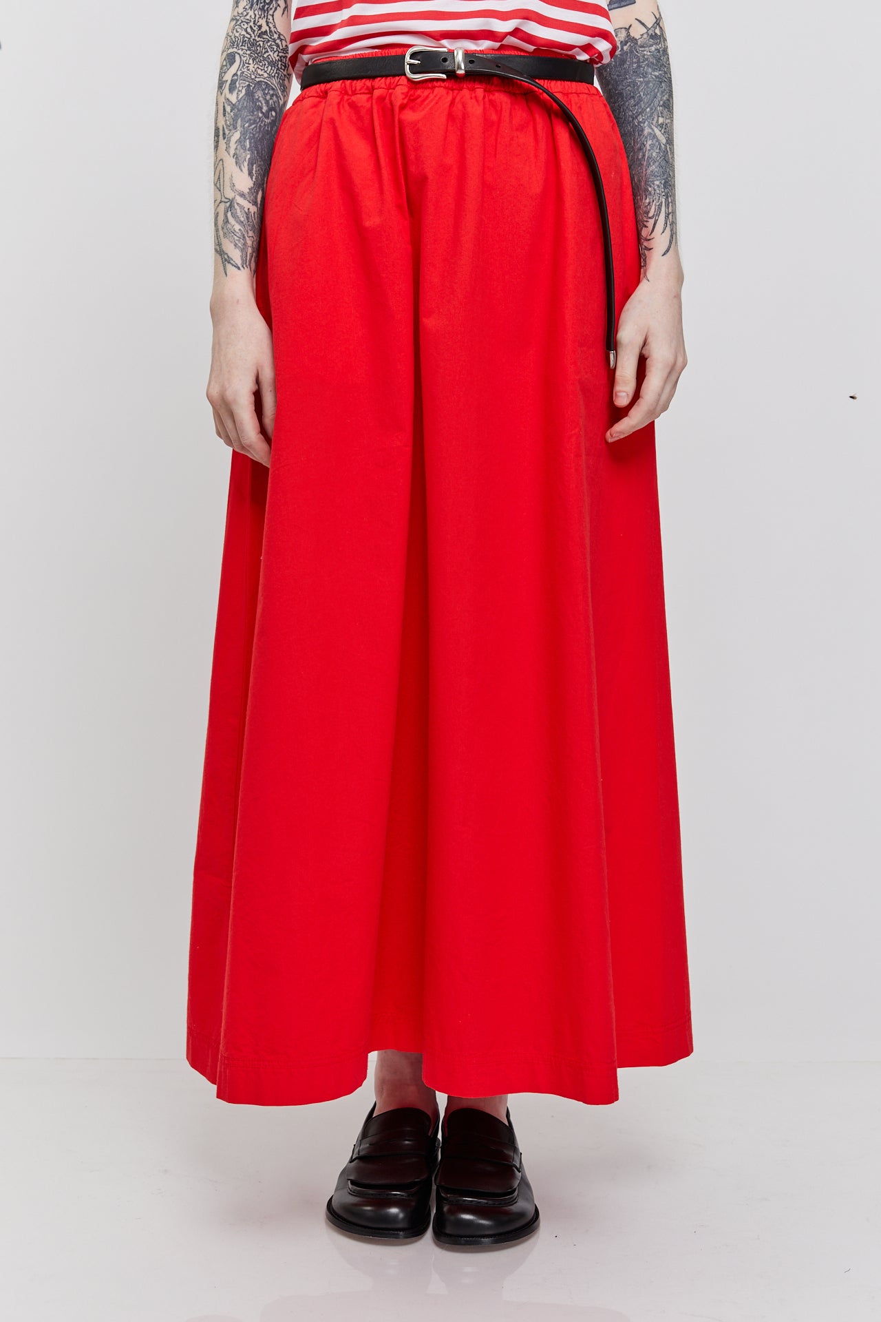 RED SIKI SKIRT