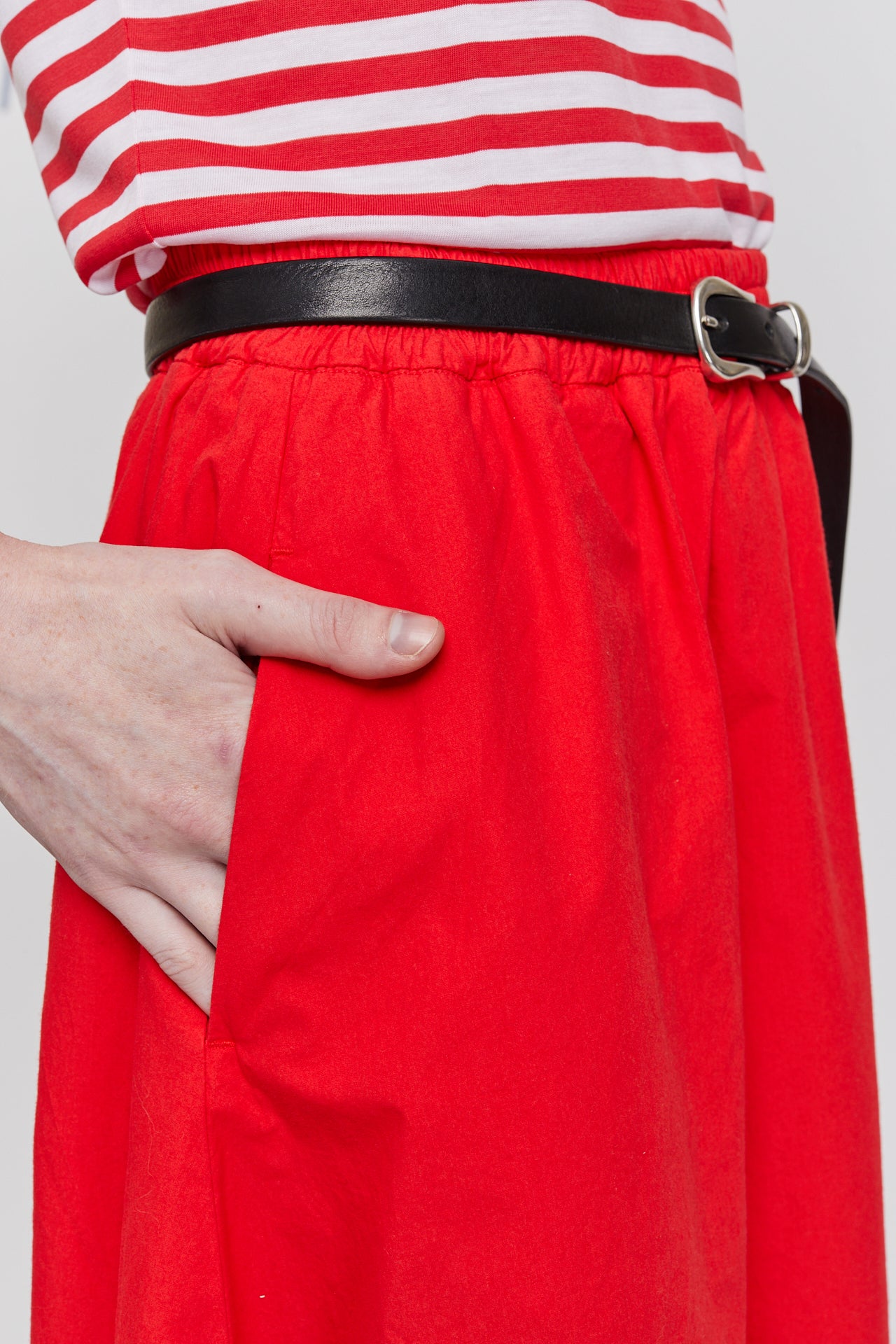 RED SIKI SKIRT