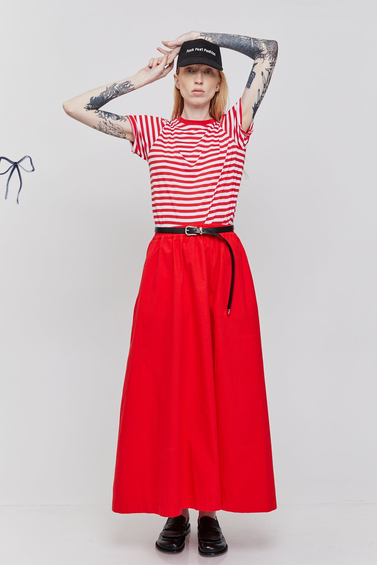 RED SIKI SKIRT