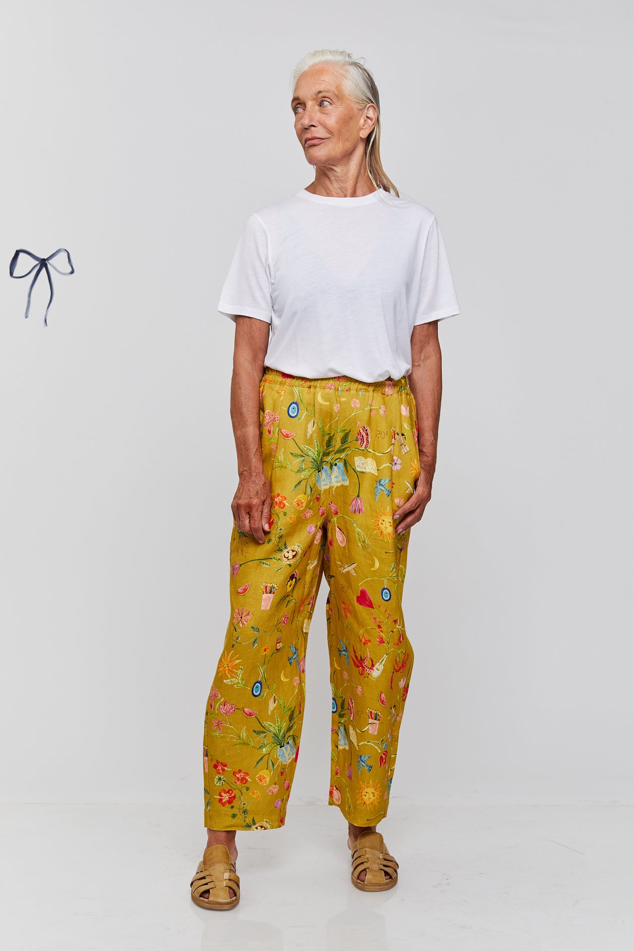WHITE MALY T SHIRT