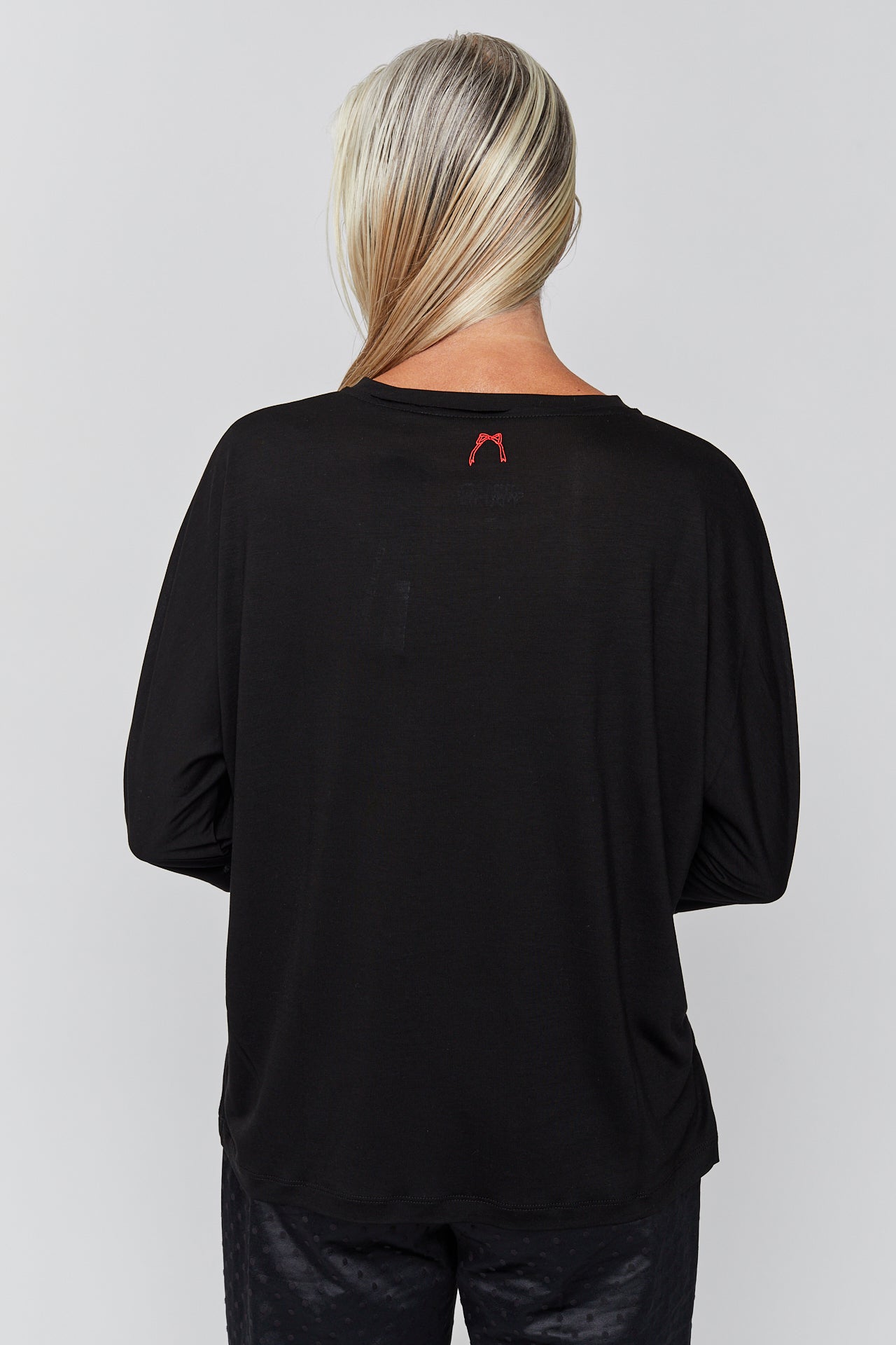 BLACK ROHAV TOP