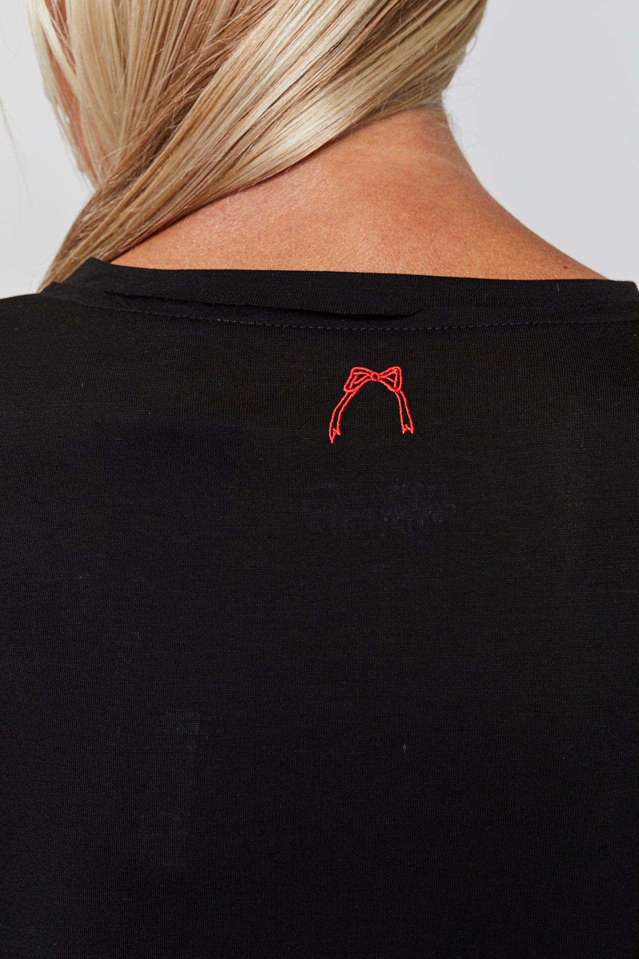 BLACK ROHAV TOP