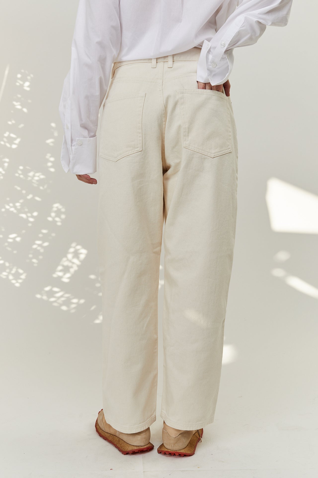 ECRU LOOSE FIT DENIM TROUSERS