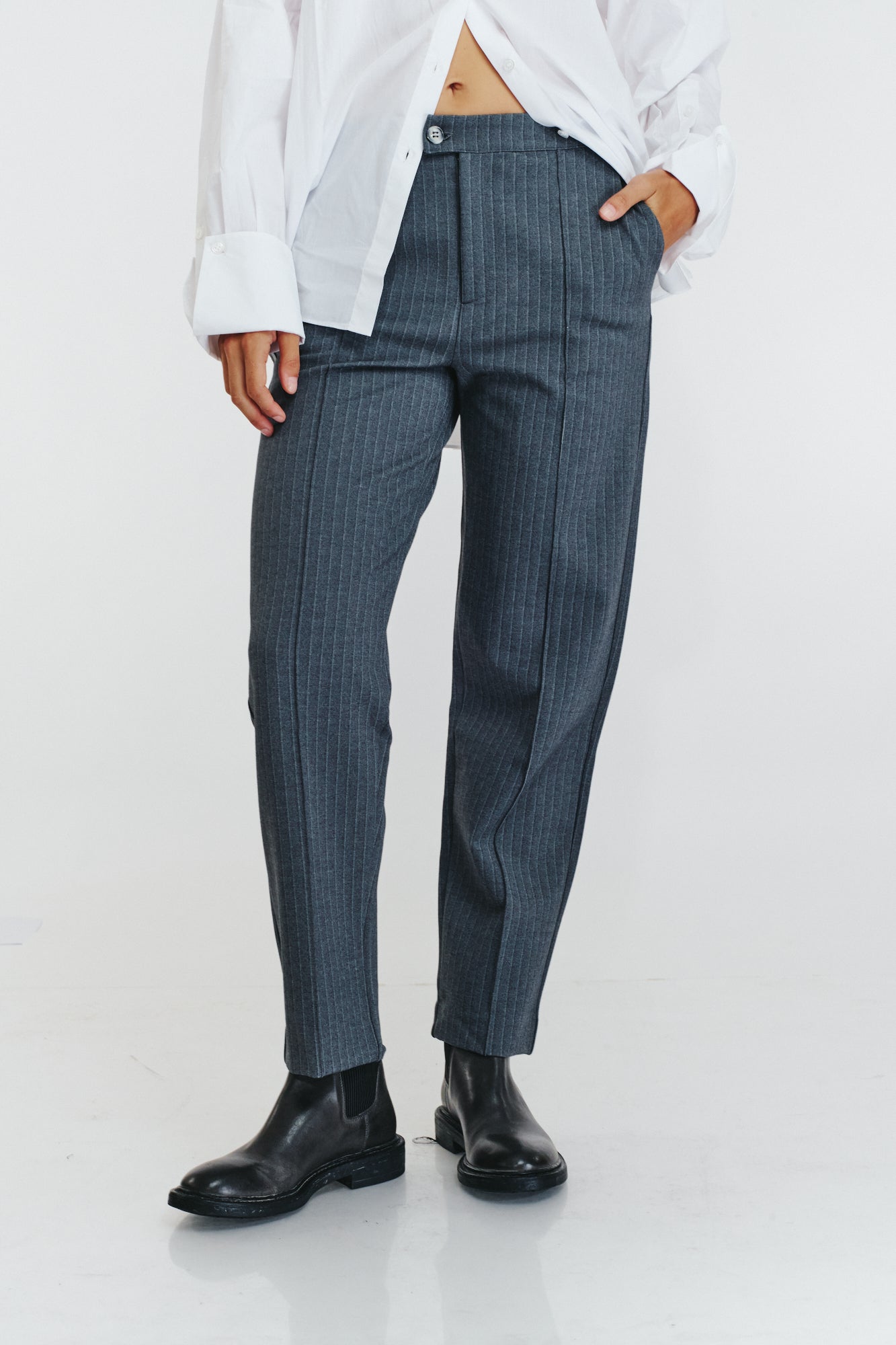 GREY PANIR PANTS