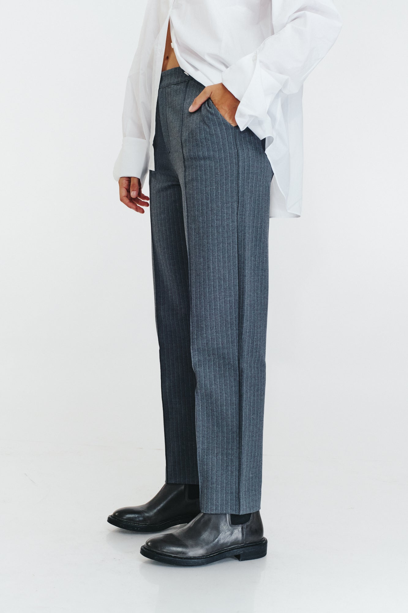 GREY PANIR PANTS