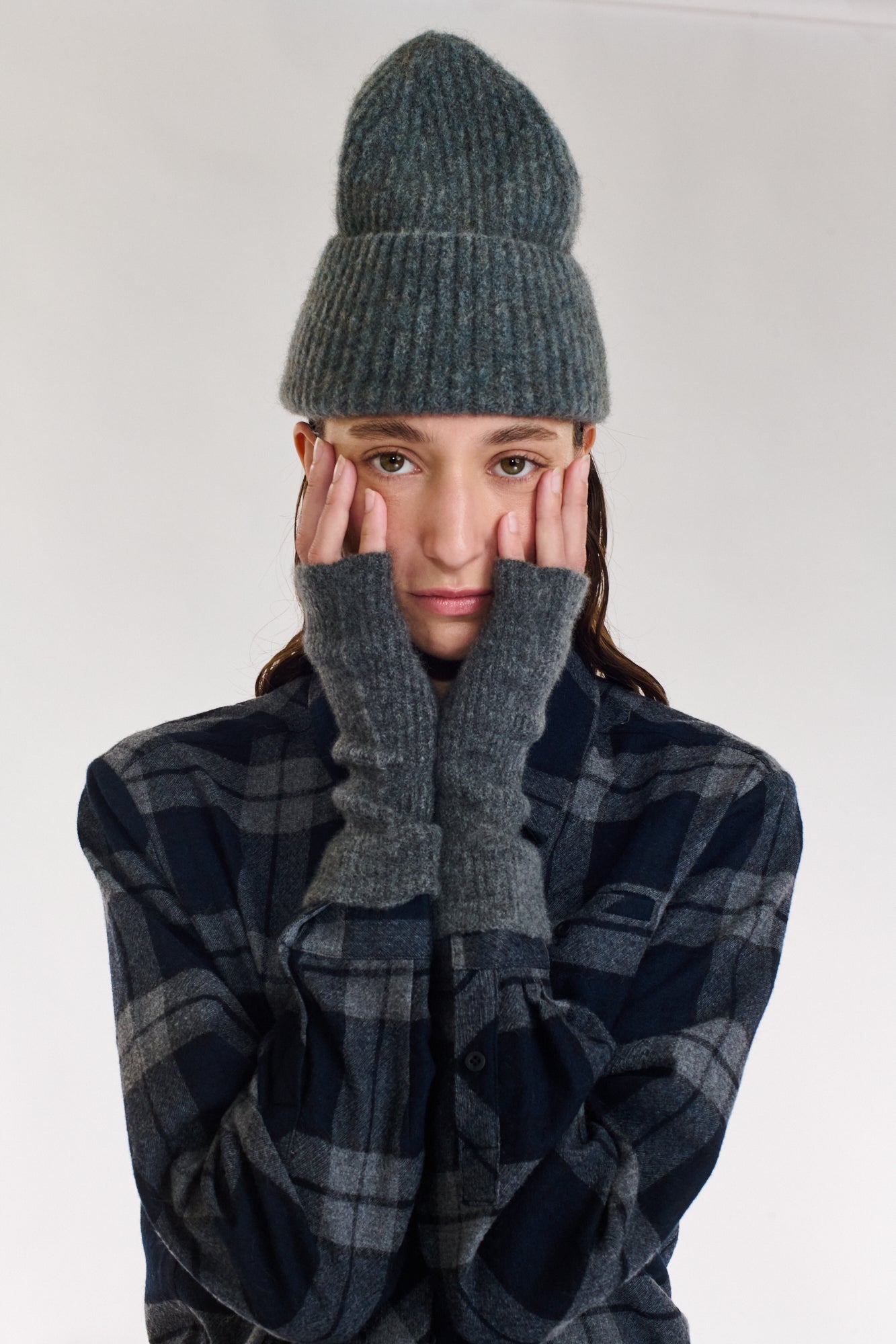 כובע צמר אפור ISABEL