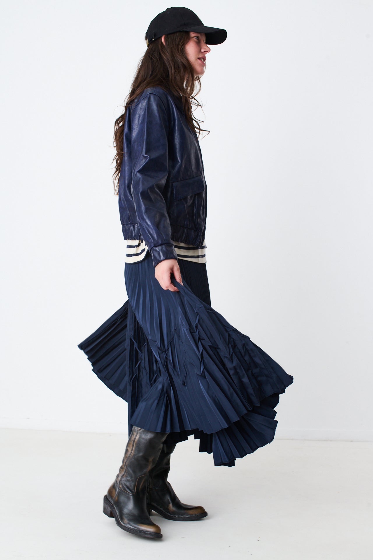 NAVY RIVERA SKIRT