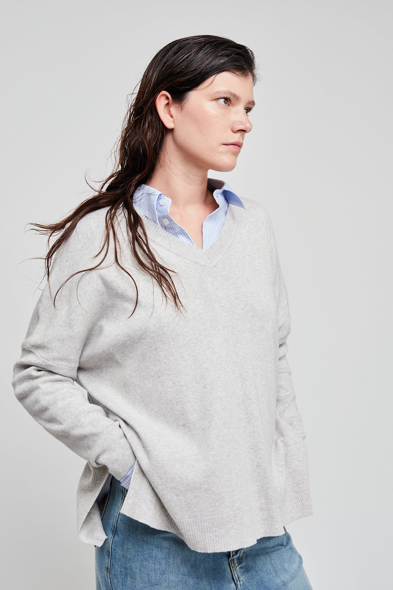 GREY KADI TOP