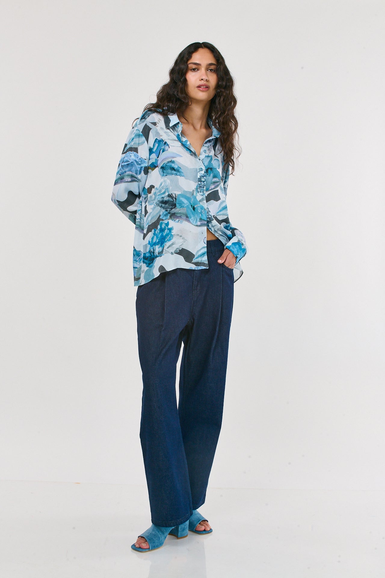 BLUE SALEM SHIRT