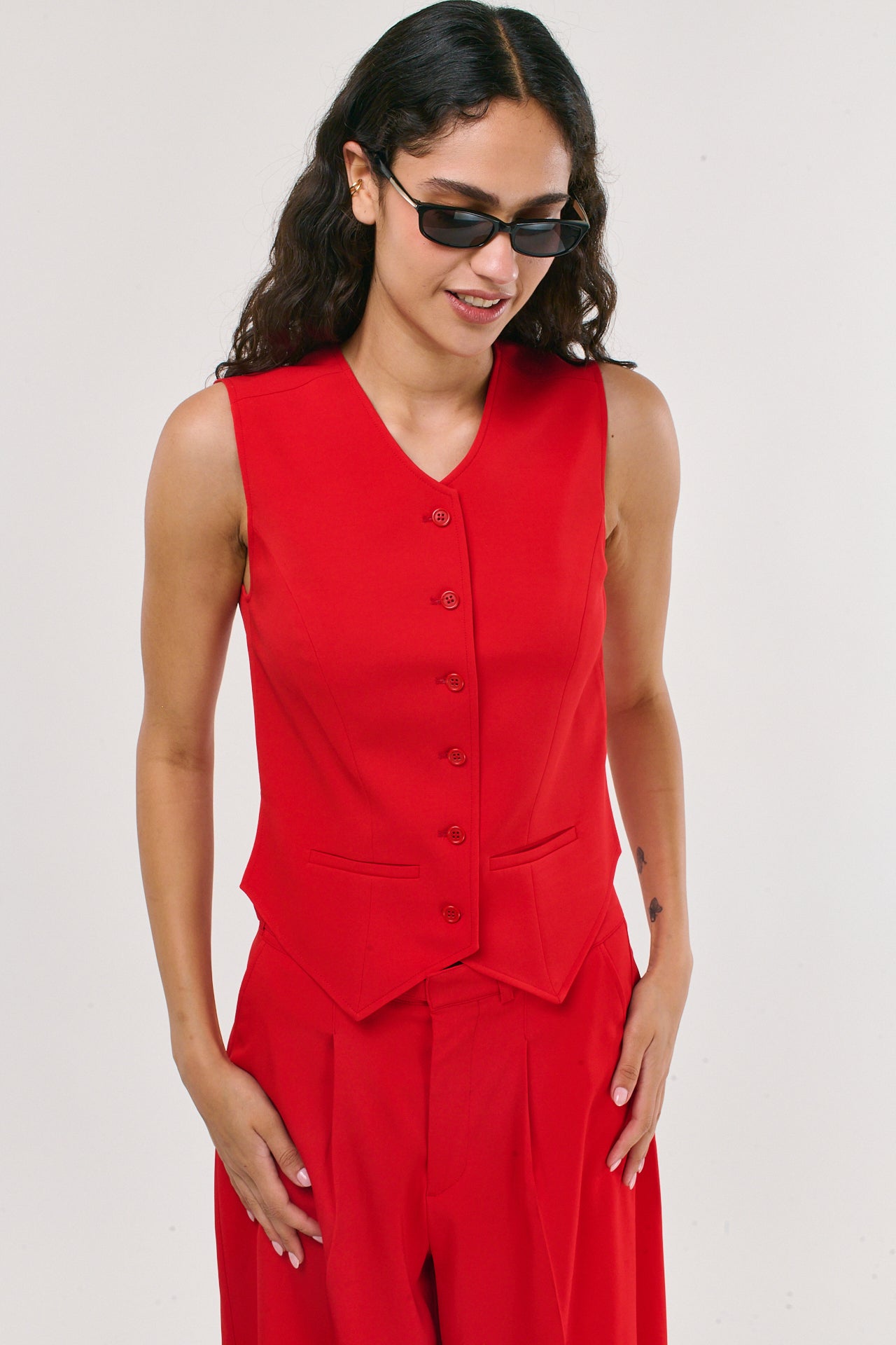 RED WILD VEST