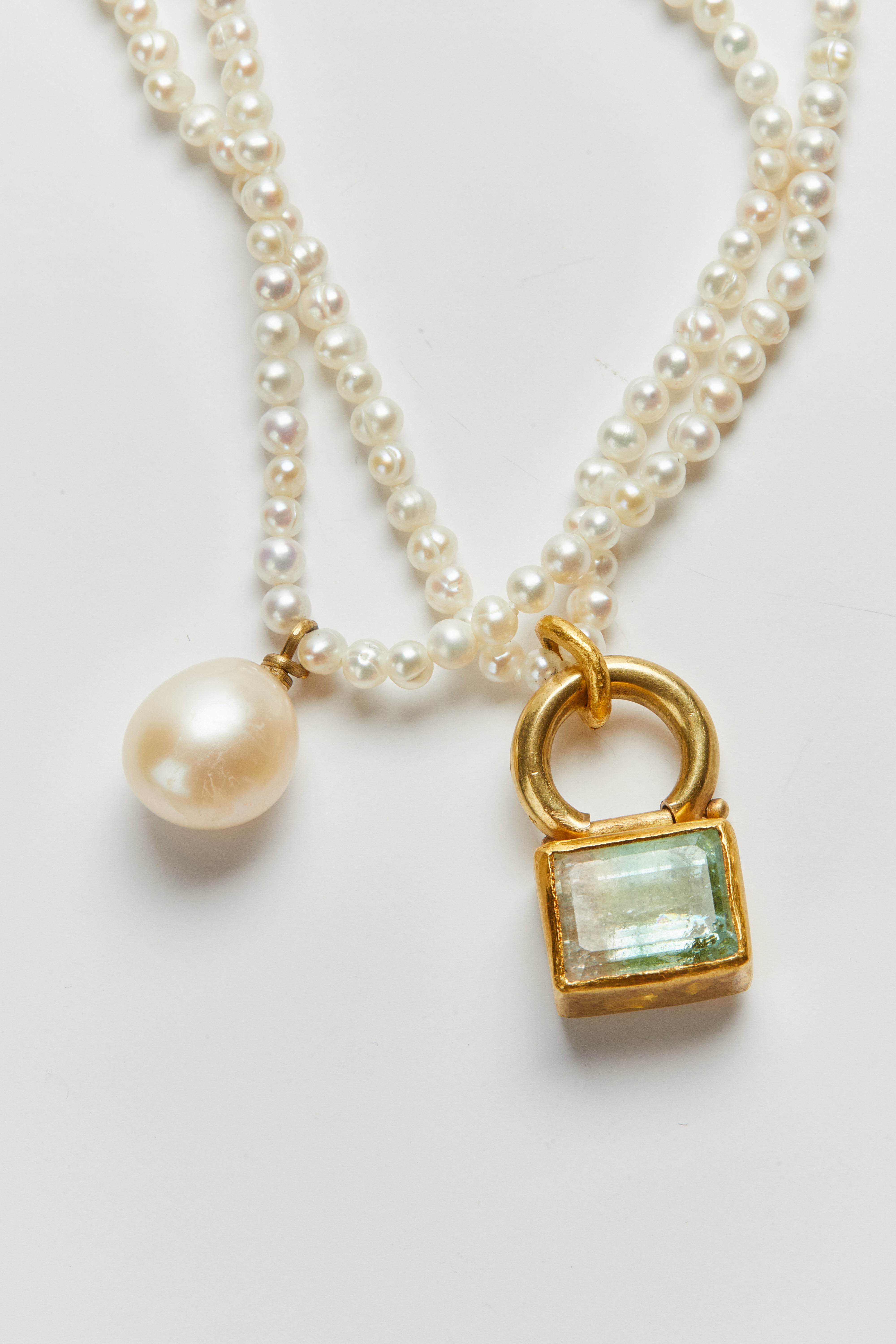 שרשרת שי לחובר - Number 11