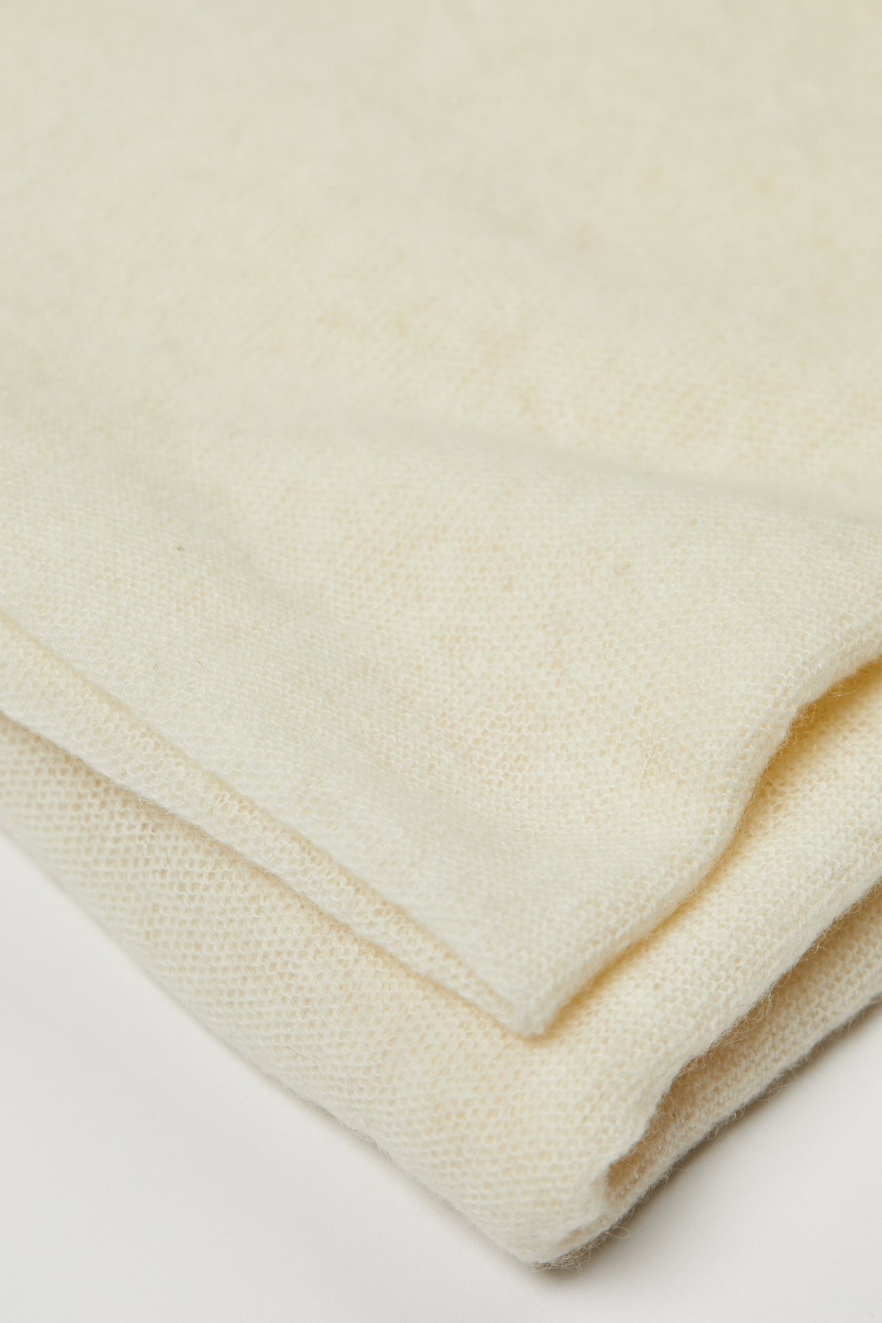 Lunare Sarti Scarf White