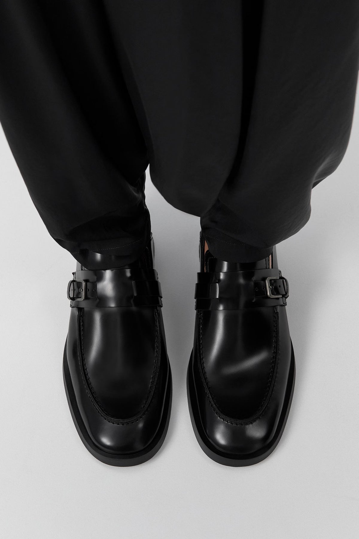 Els Black Loafers