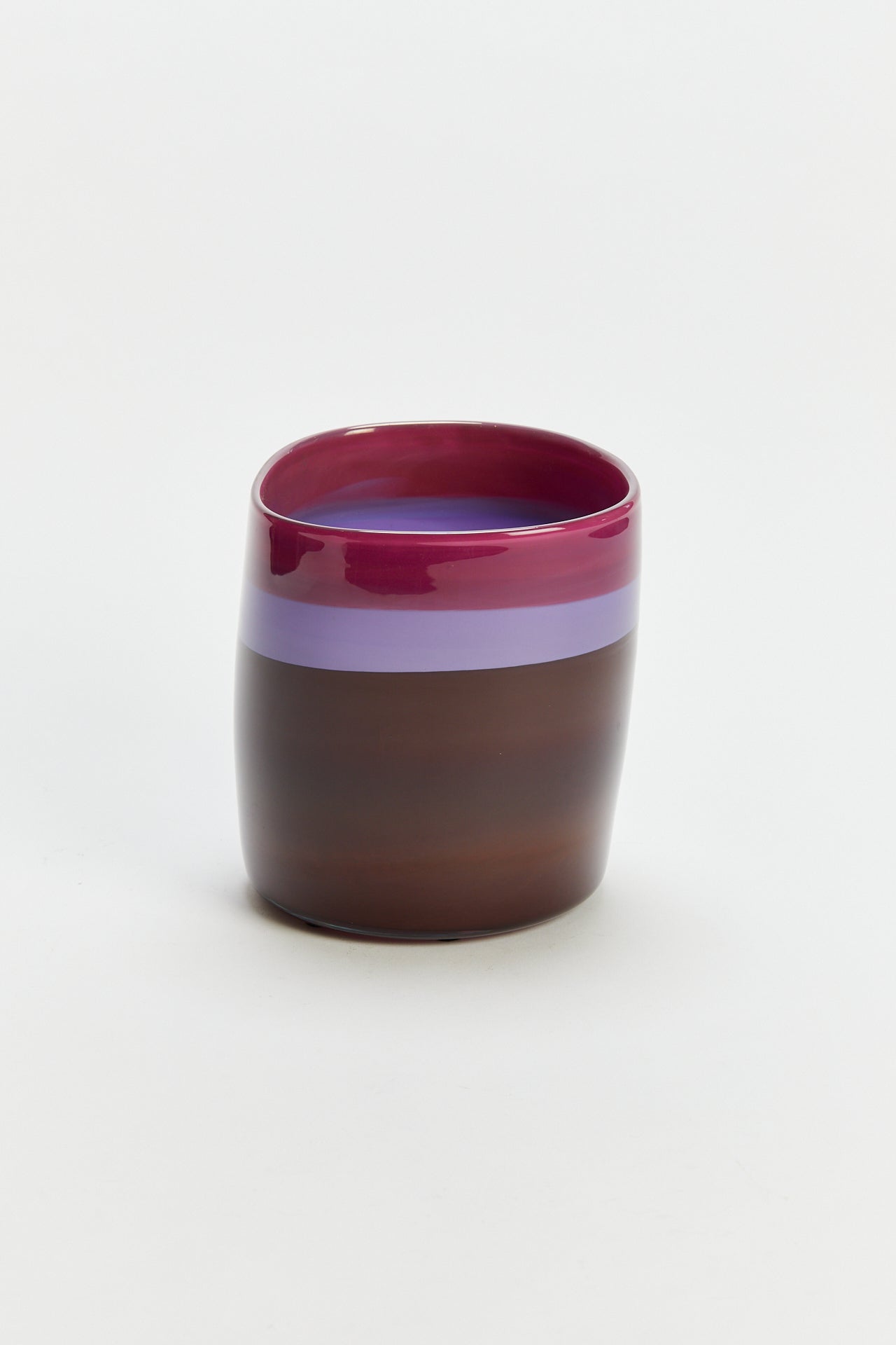 צילינדר שלושה סגולים