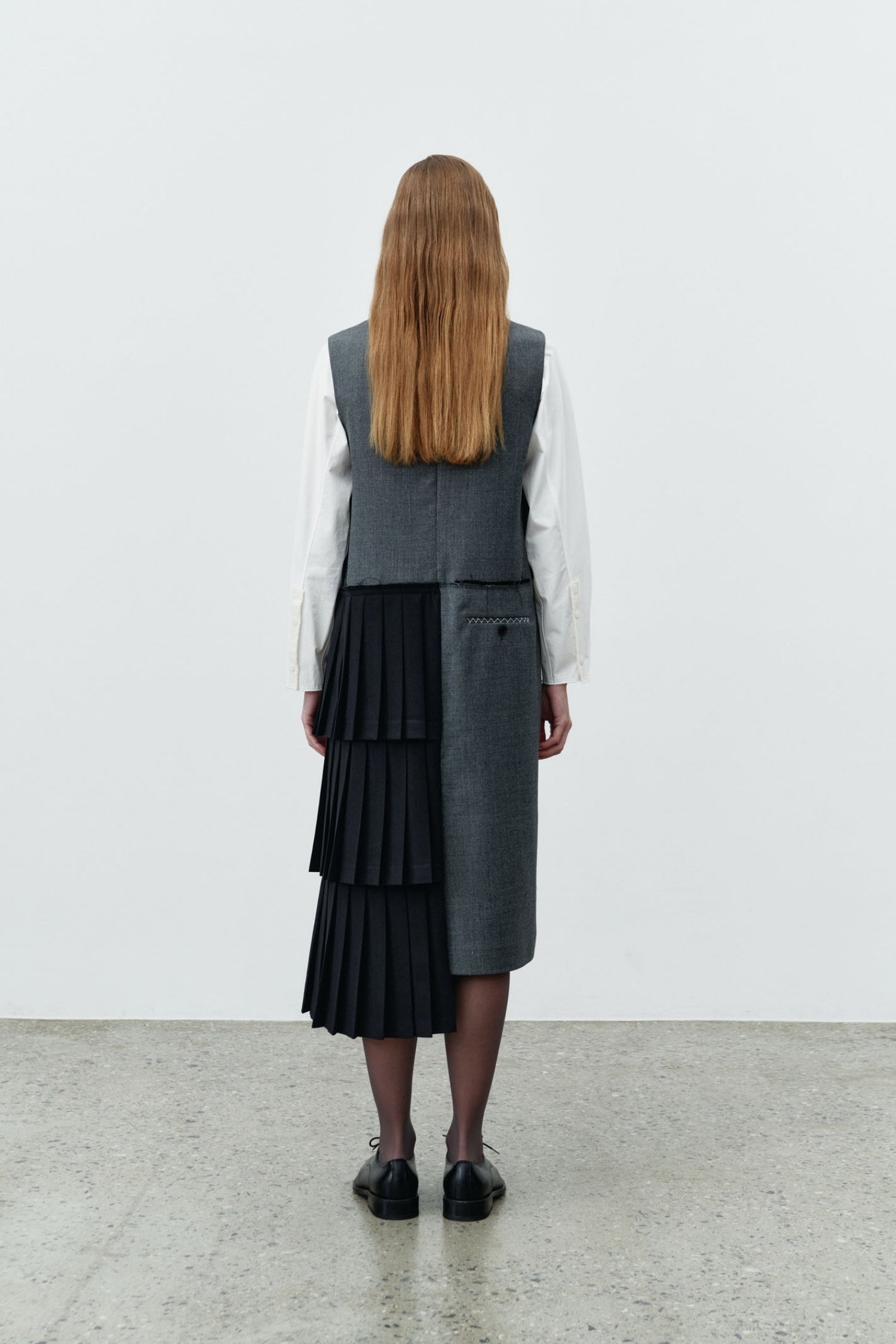 Pleats llayerd sleevless dress