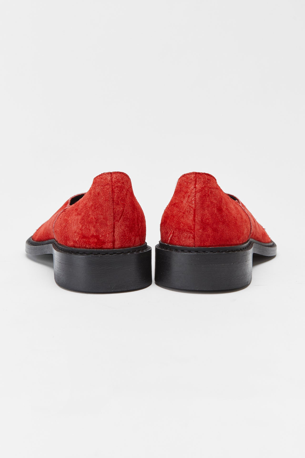 נעליים CLOG 067