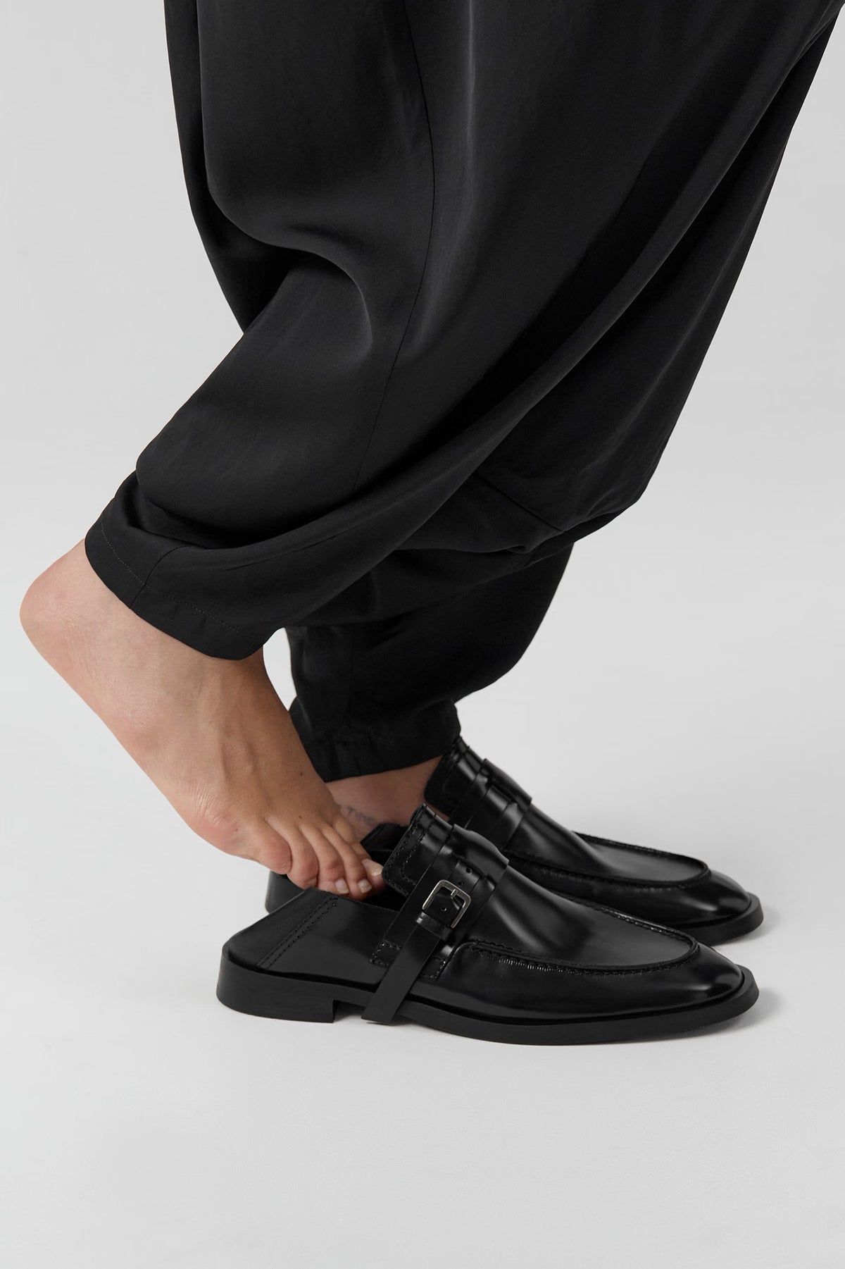 Els Black Loafers