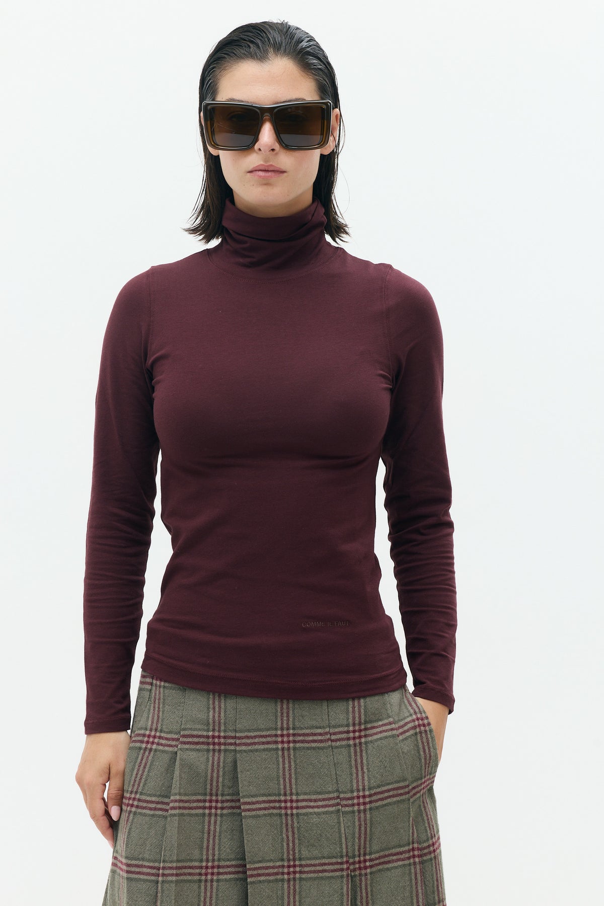 MARIA Fitted Turtleneck Top