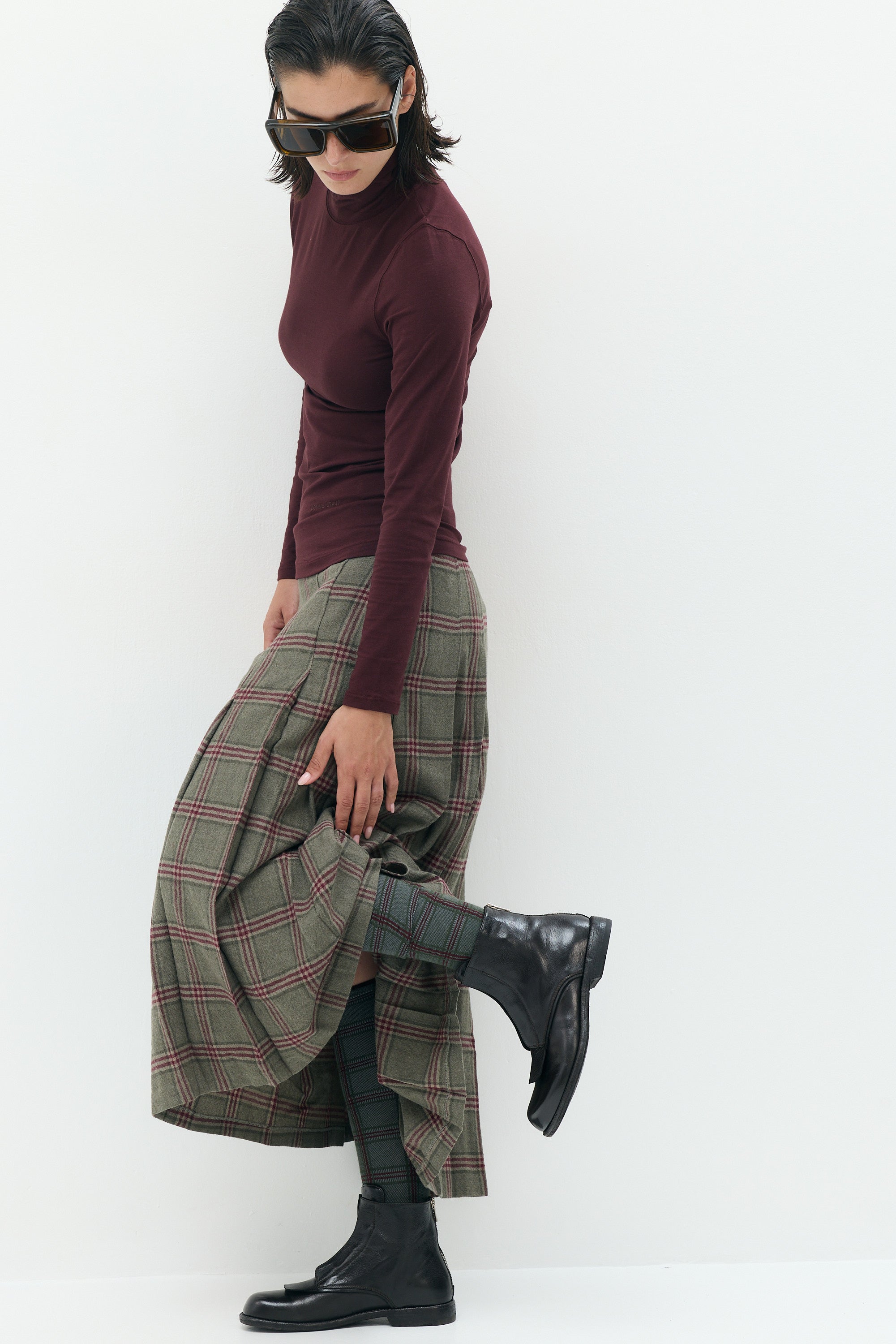 MARIA Fitted Turtleneck Top