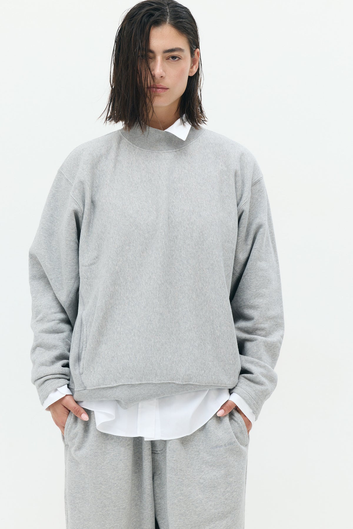 RHEA Sweatshirt