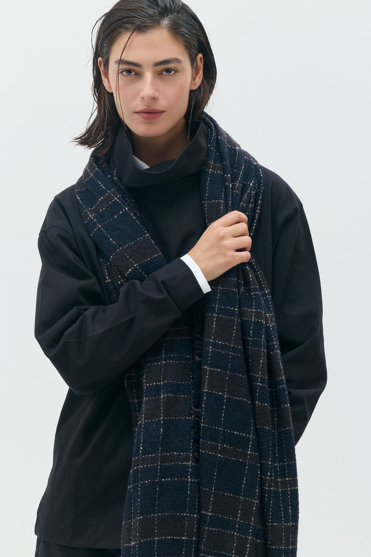 Evalda Scarf