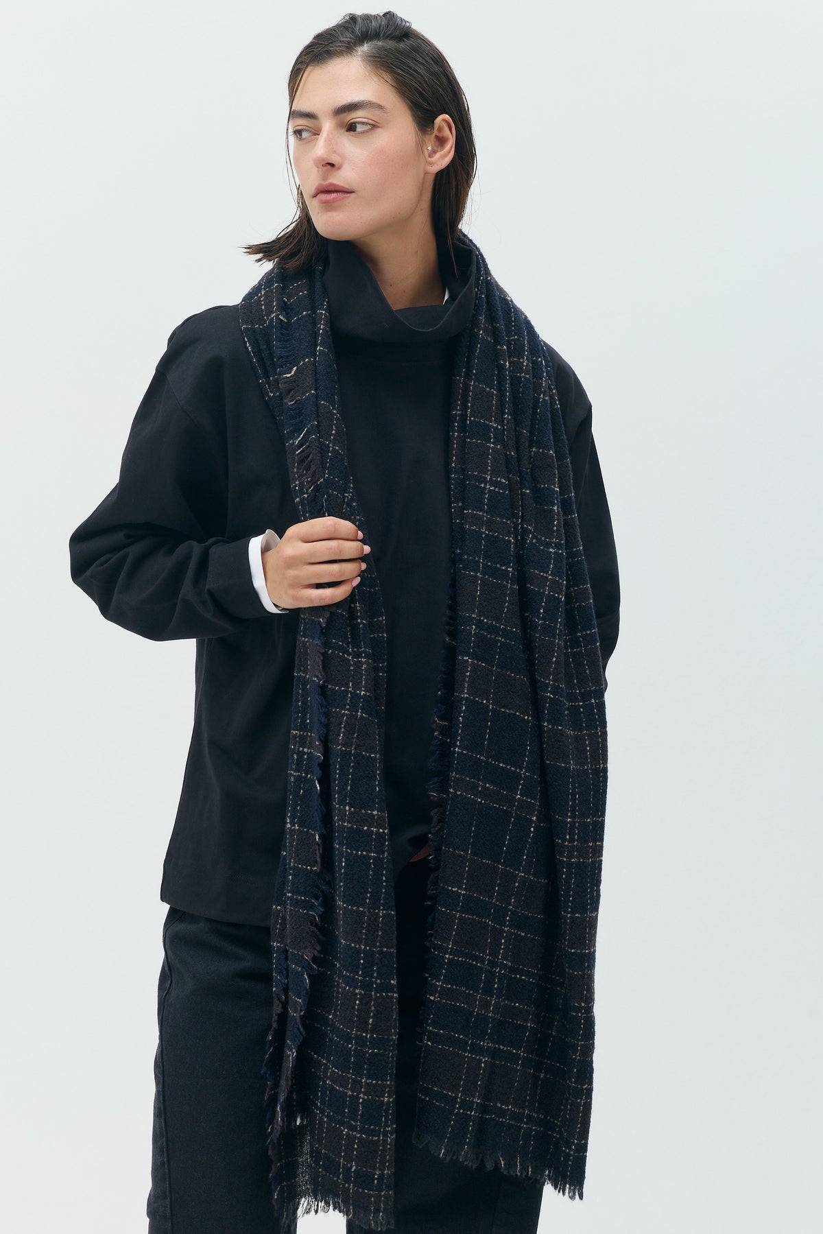 Evalda Scarf