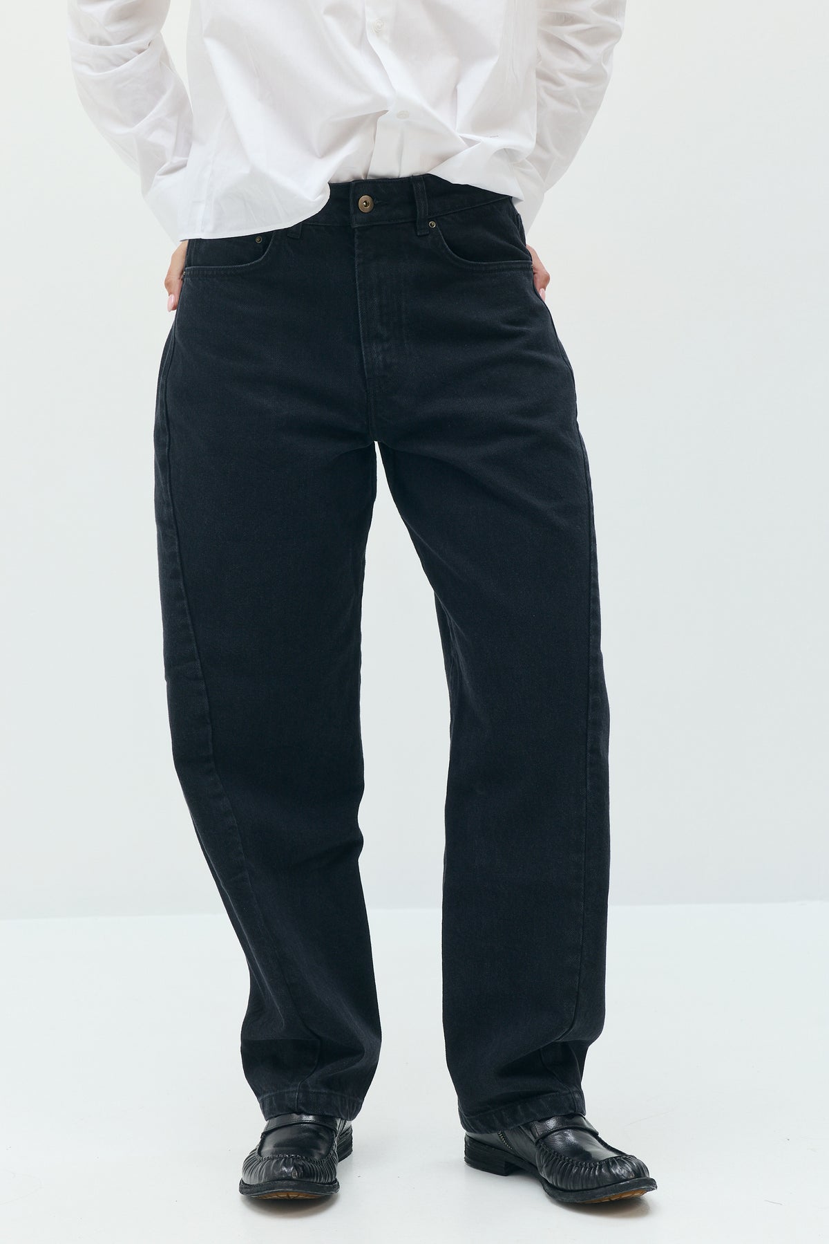EDIE Twisted-Seam Jeans
