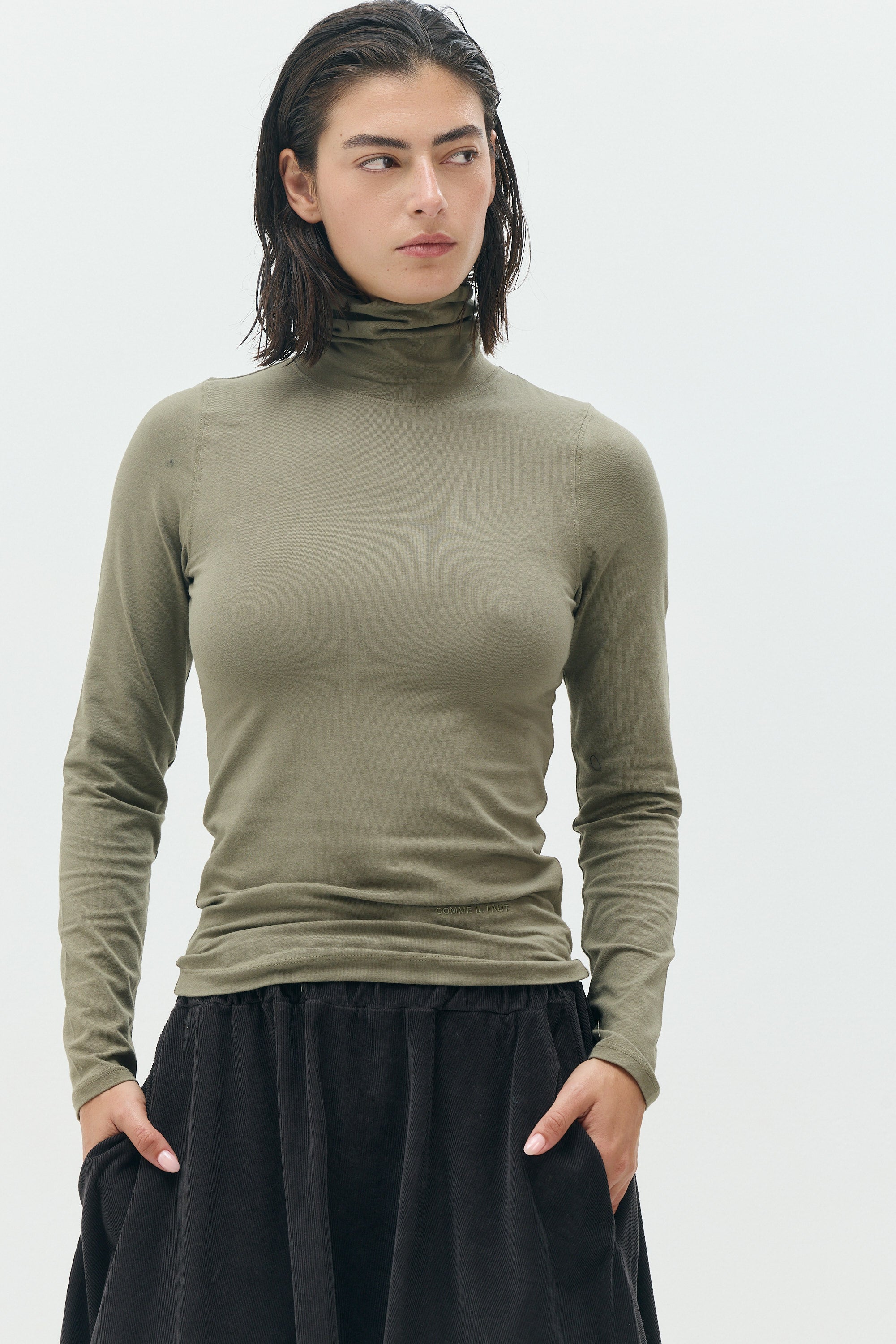 MARIA Fitted Turtleneck Top