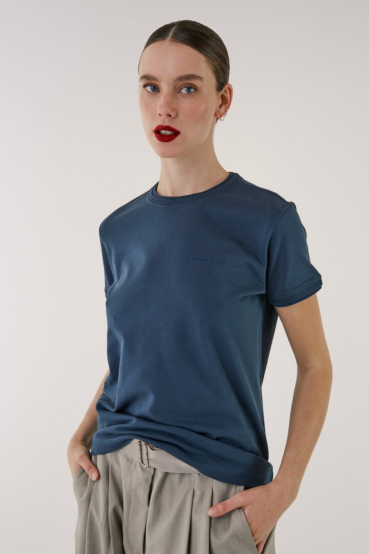 Frida Navy Blue T-Shirt