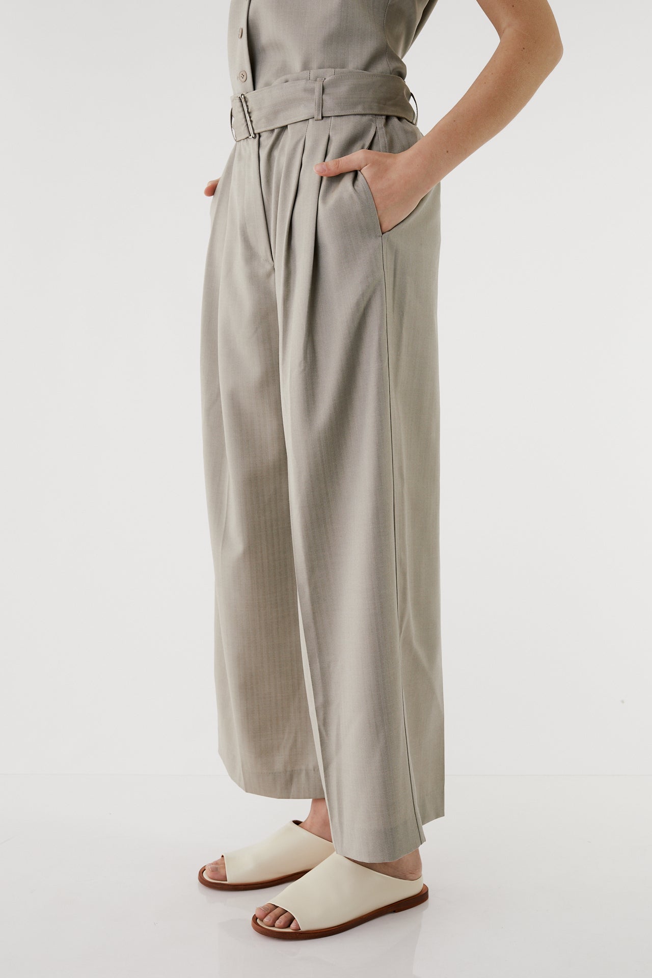 Mikkela Thin wool Trousers