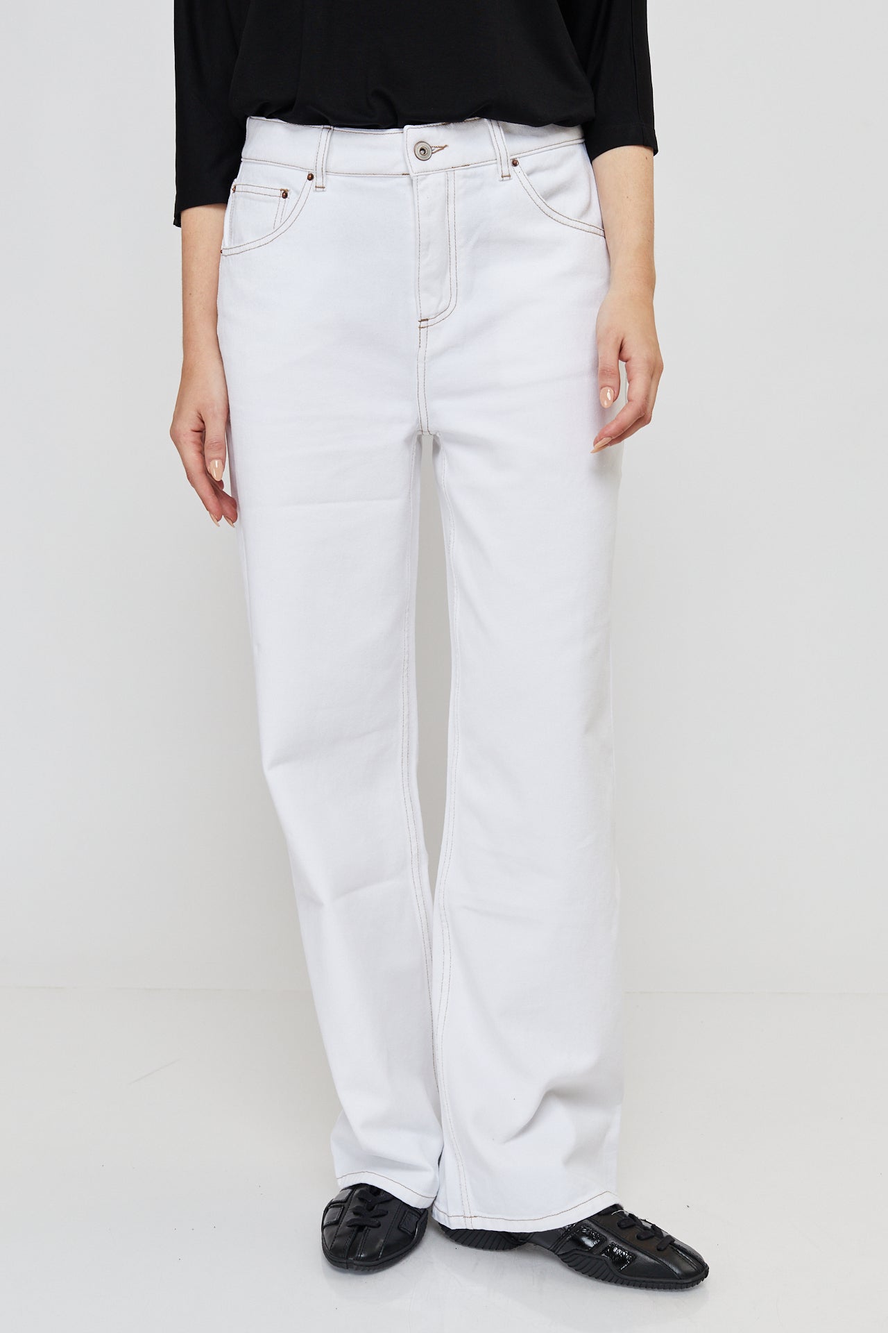 WHITE GAYA JEANS
