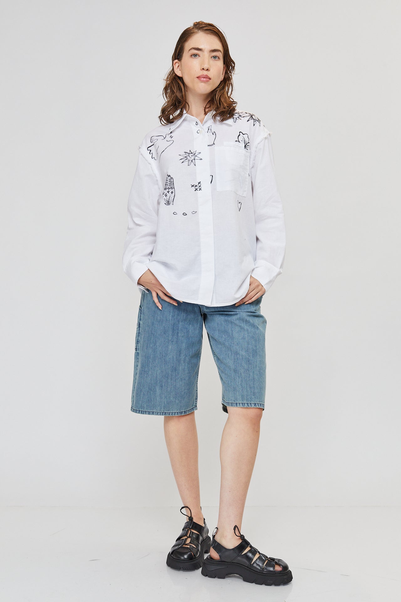 PRINTED SIRI SHIRT