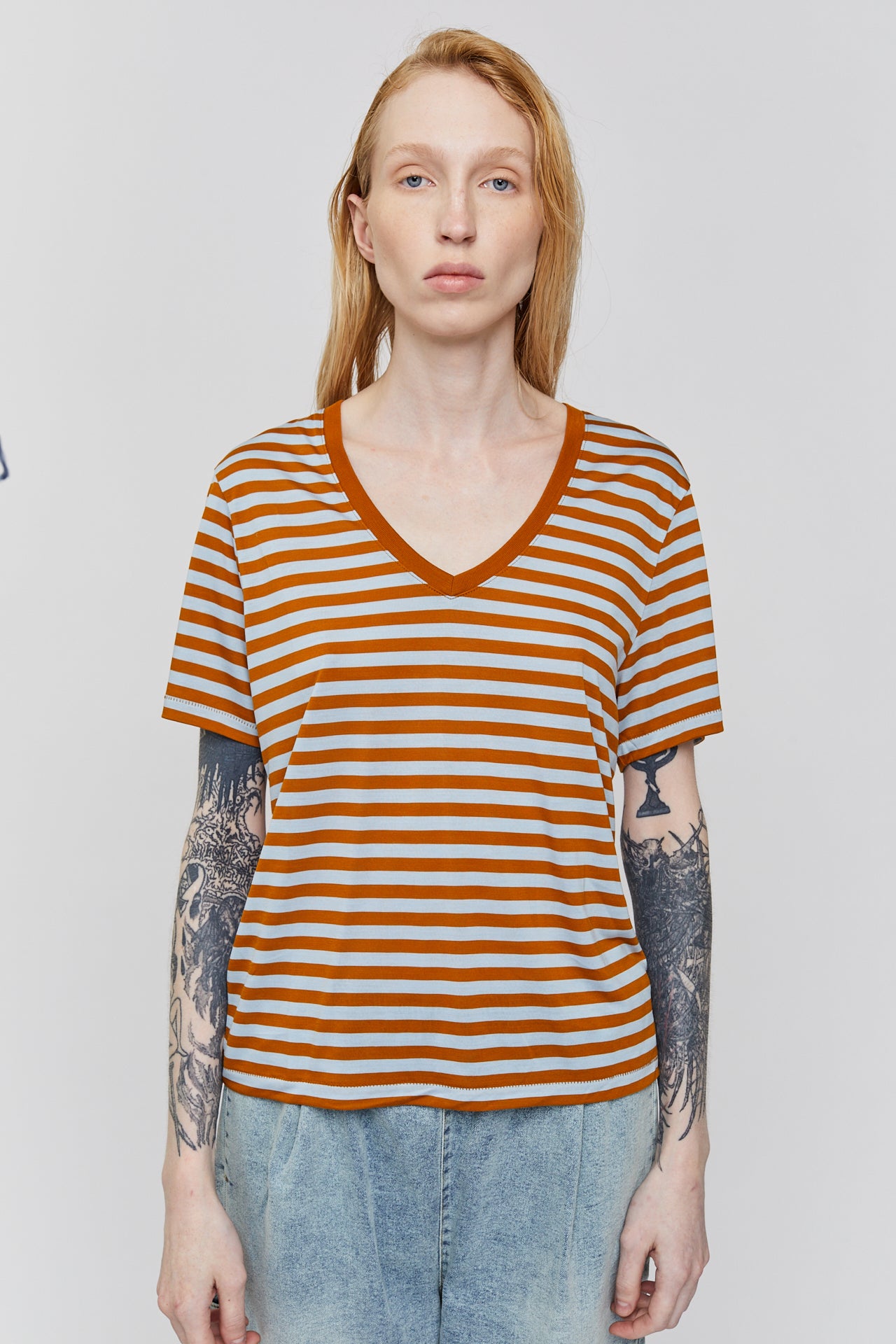 STRIPES KAT T SHIRT