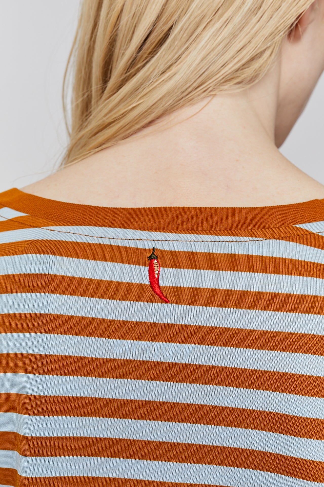 STRIPES KAT T SHIRT